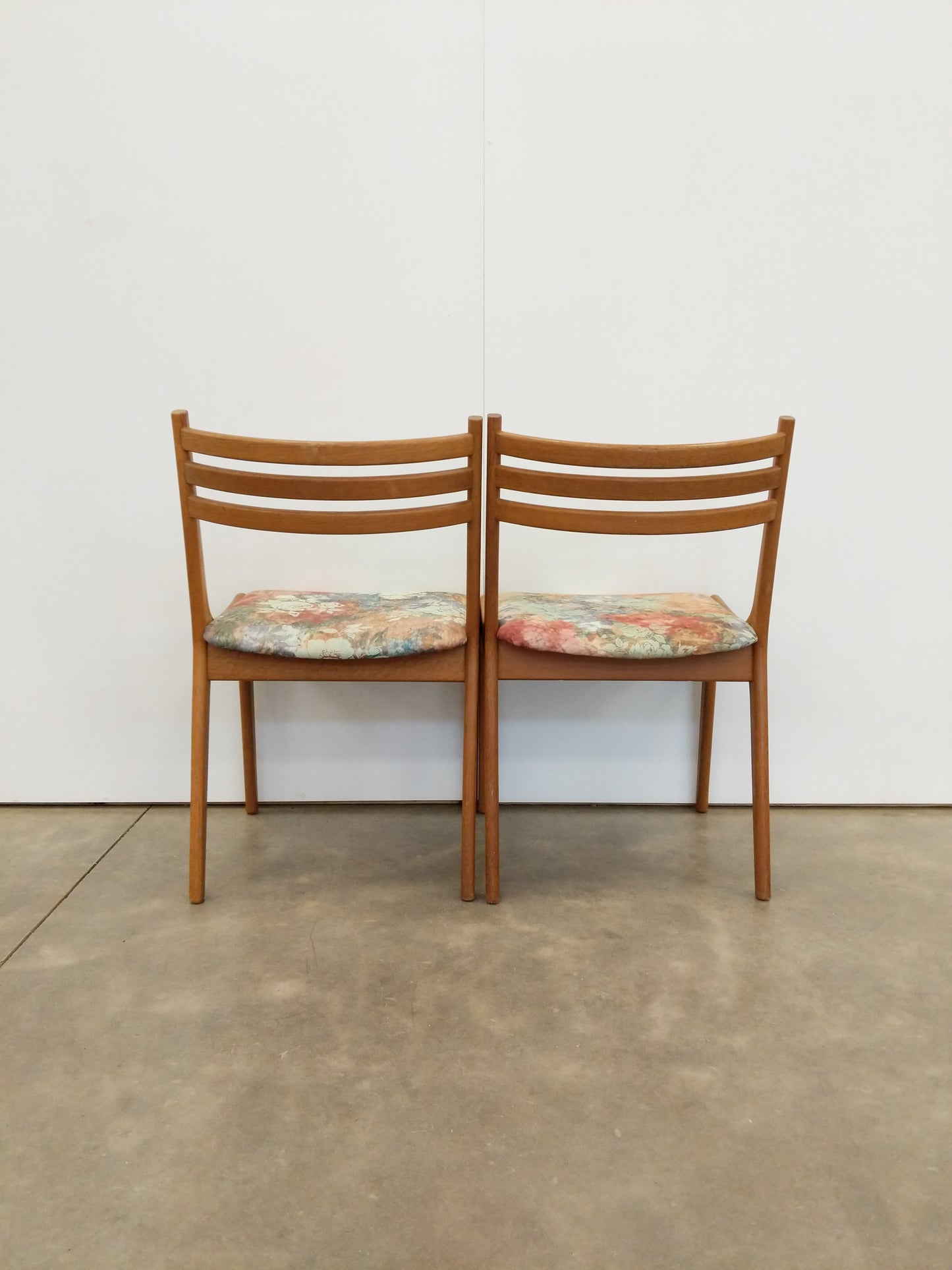 Pair of Vintage Danish Modern Oak Dining Chairs by Korup