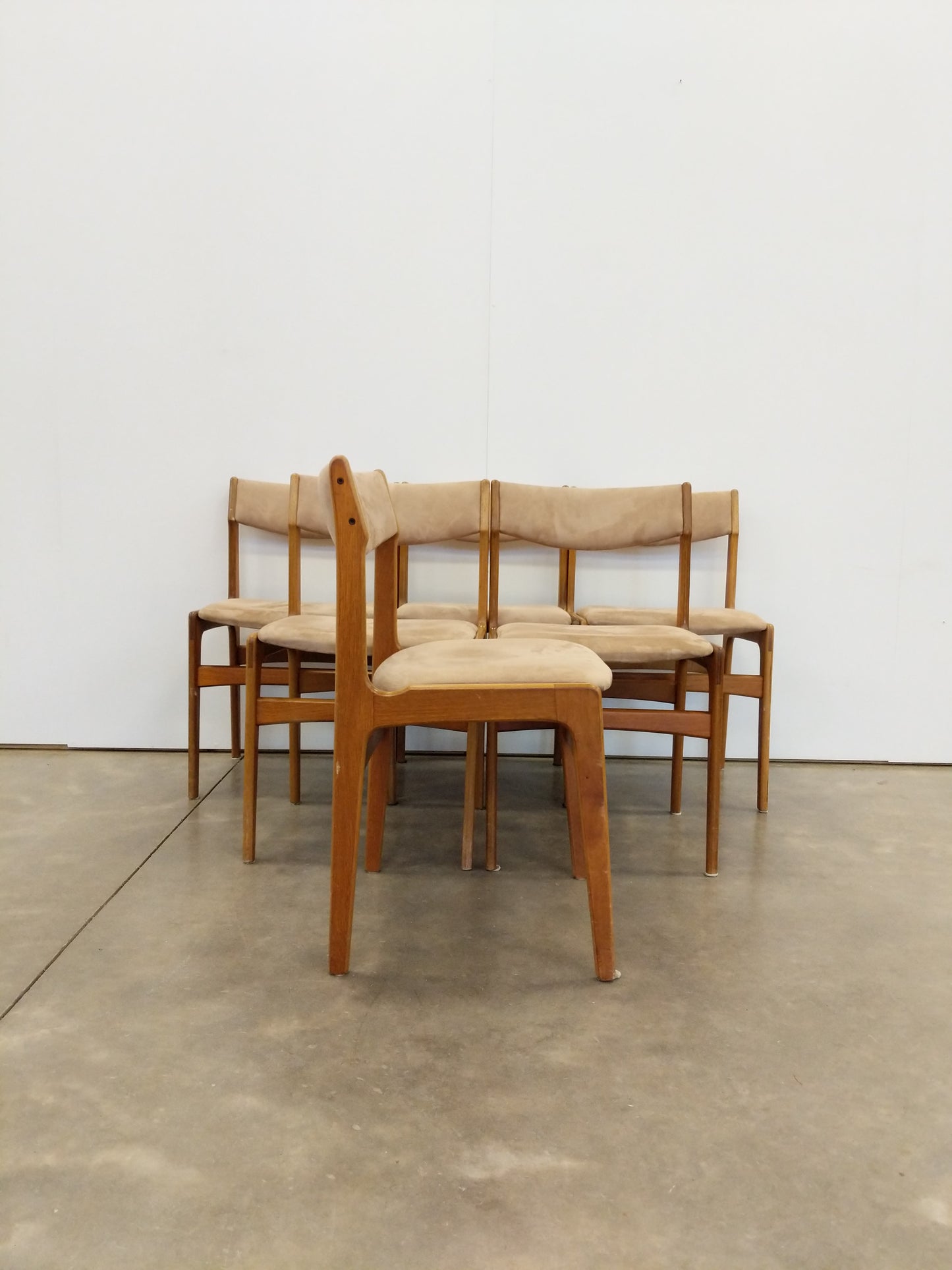 Set of 6 Vintage Danish Modern Dining Chairs by Erik Buch