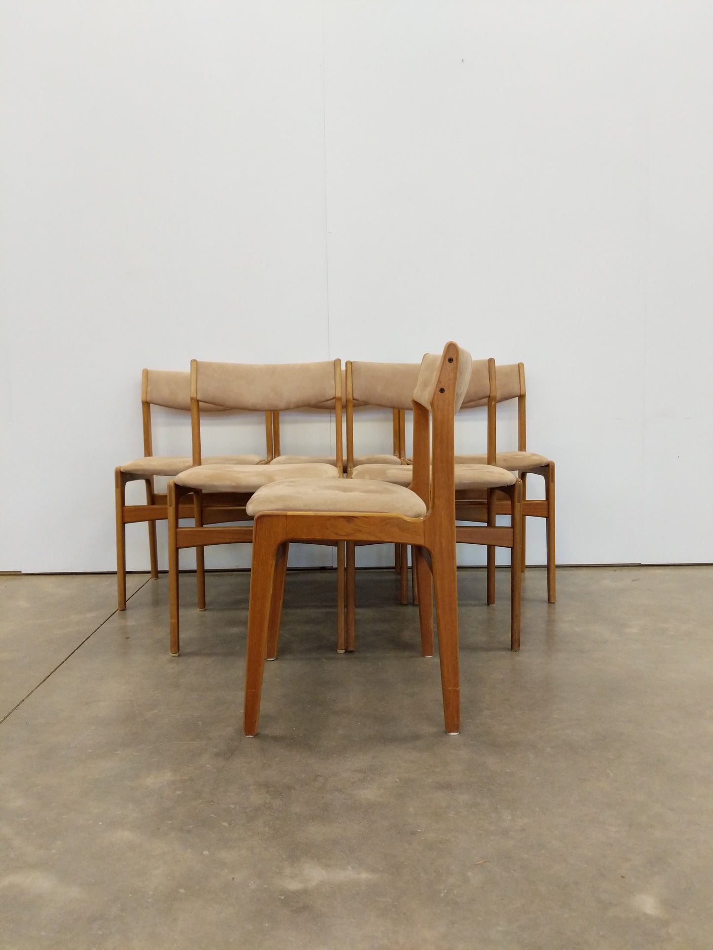 Set of 6 Vintage Danish Modern Dining Chairs by Erik Buch