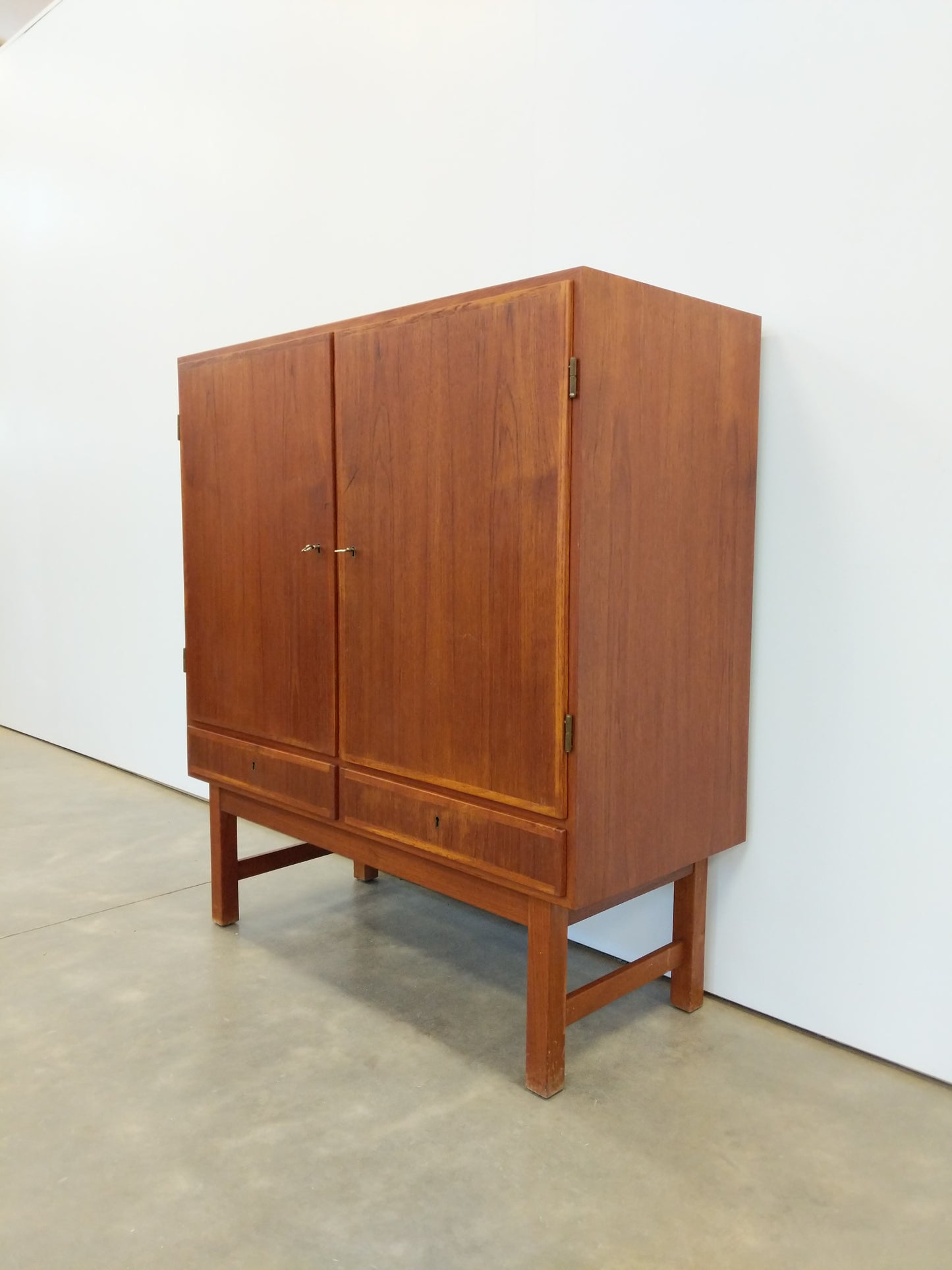 Vintage Danish Modern Teak Wardrobe / Cabinet
