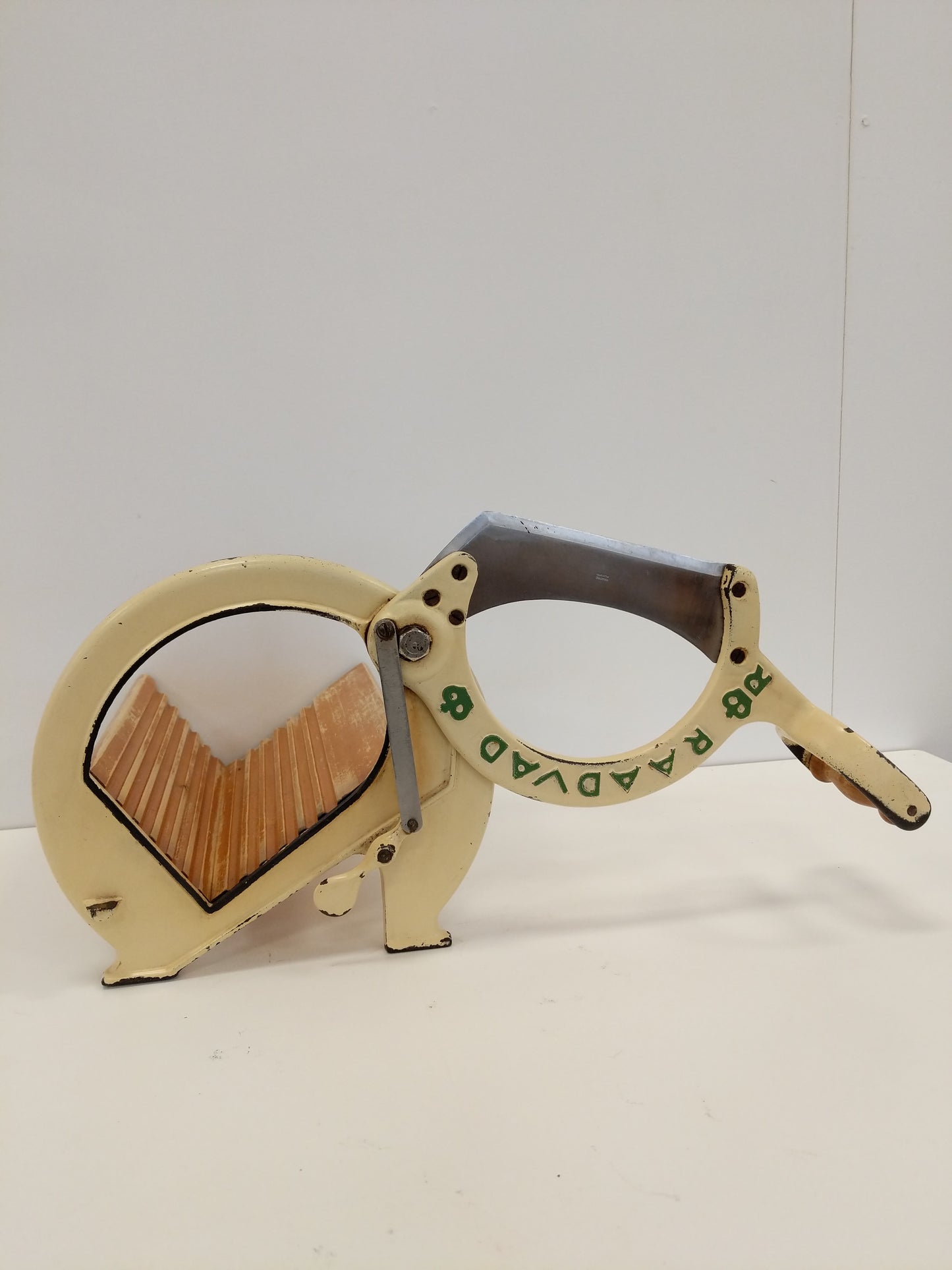 Vintage Raadvad Bread Slicer