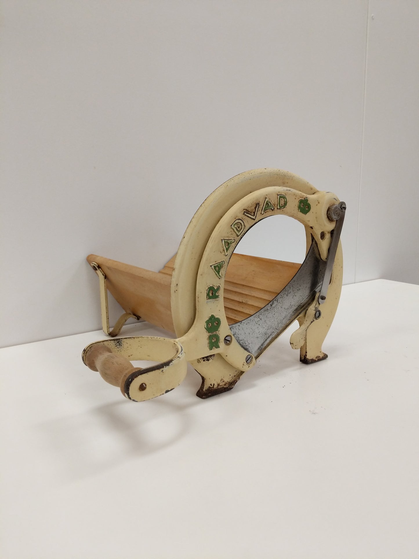 Vintage Raadvad Bread Slicer