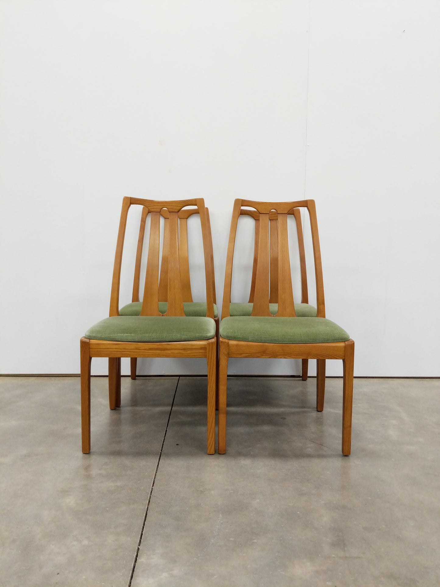 Set of 4 Vintage Mid Century Modern Dining Chairs by Parker Knoll