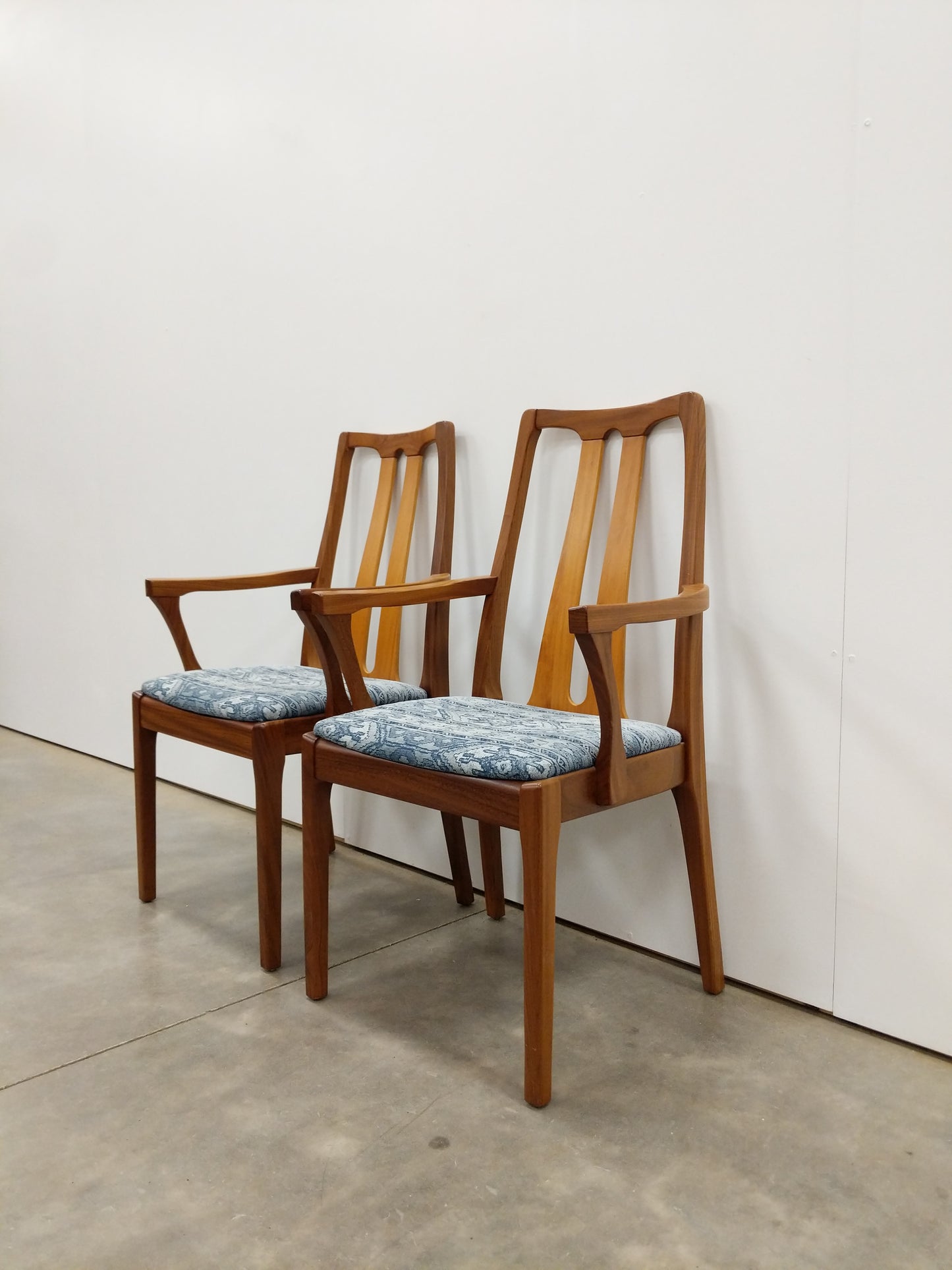 Pair of Vintage Mid Century Modern Dining Armchairs by Nathan