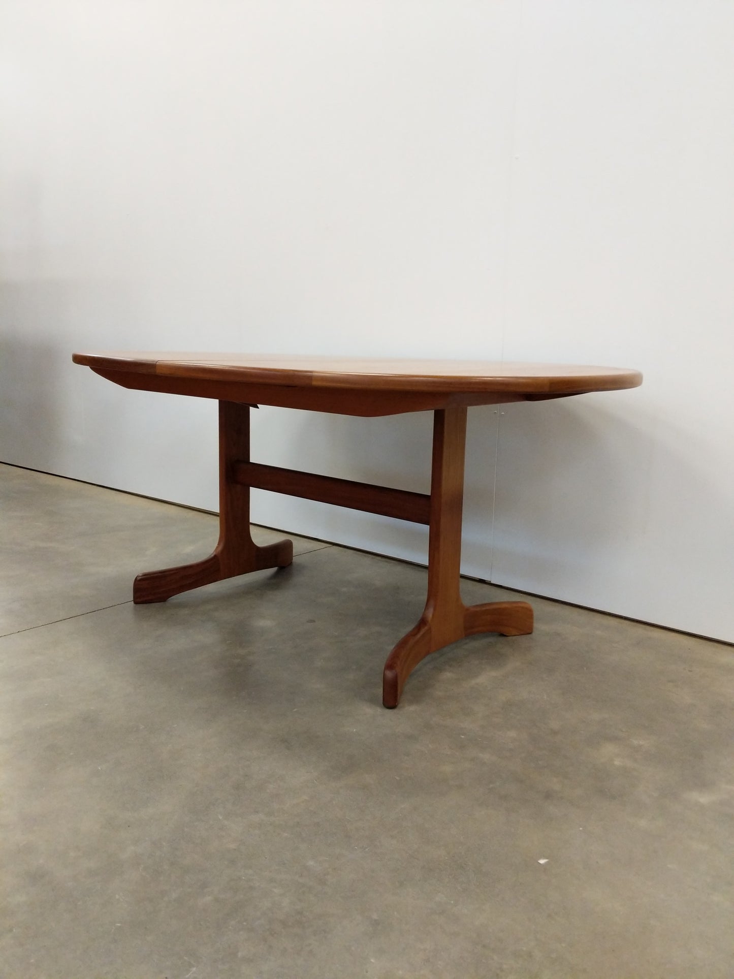 Vintage Mid Century Modern Teak Extendable Dining Table by G Plan