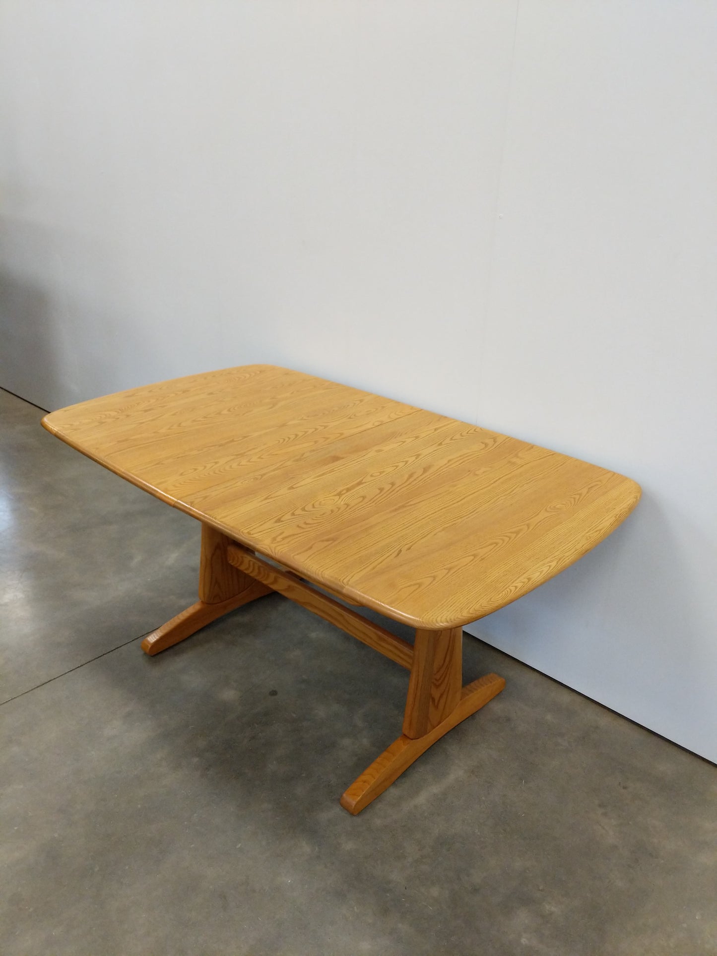 Vintage Extendable Dining Table by Ercol