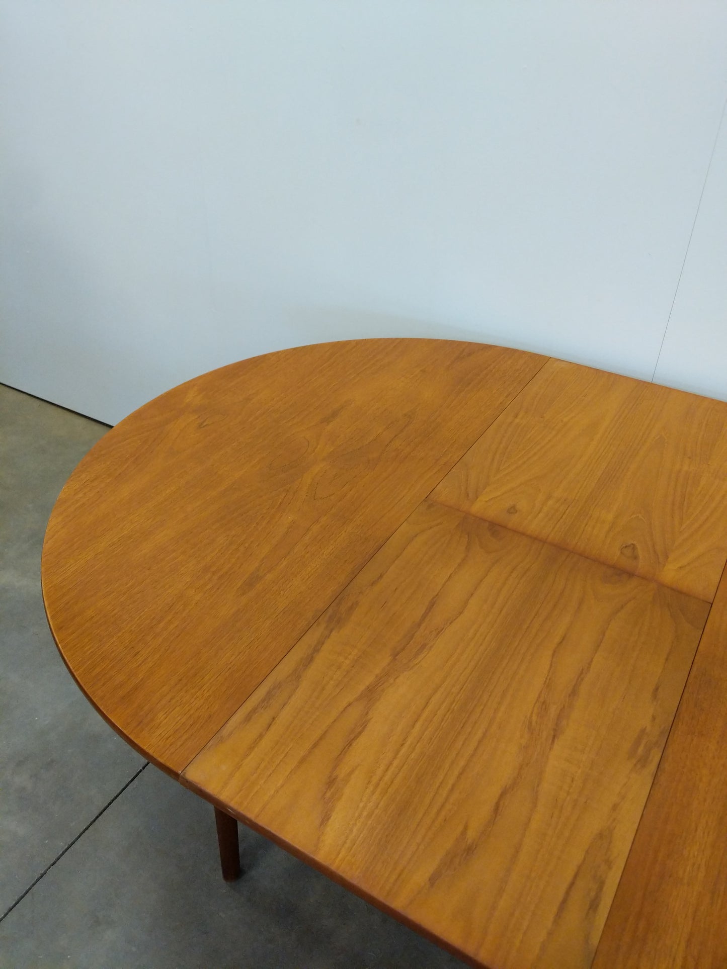 Vintage Mid Century Modern Teak Extendable Dining Table by Nathan