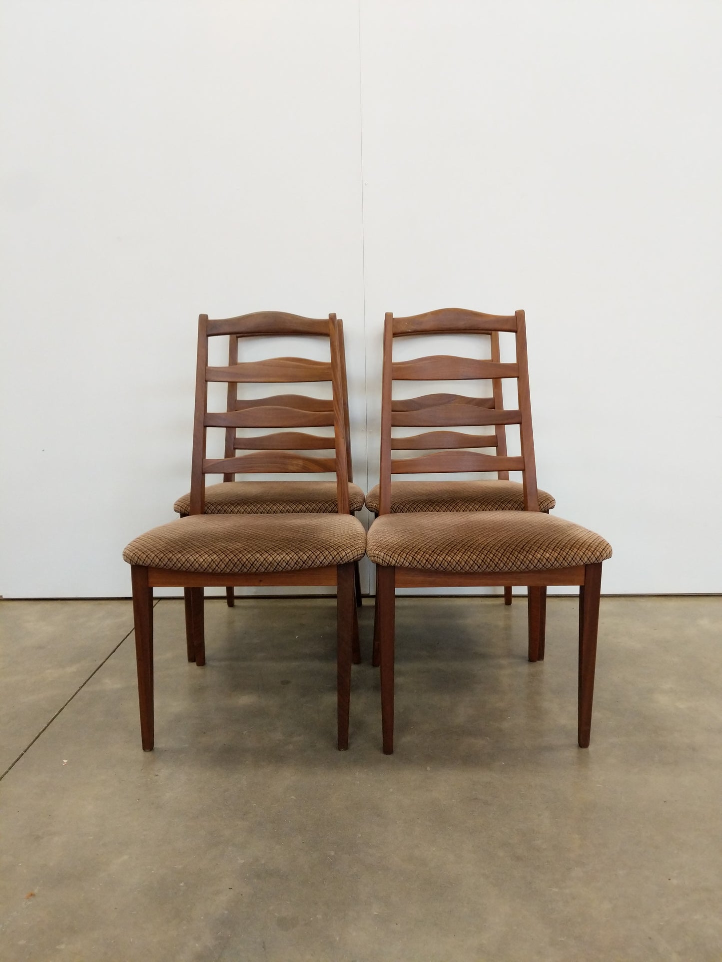 Set of 4 Vintage Mid Century Modern Dining Chairs by G Plan