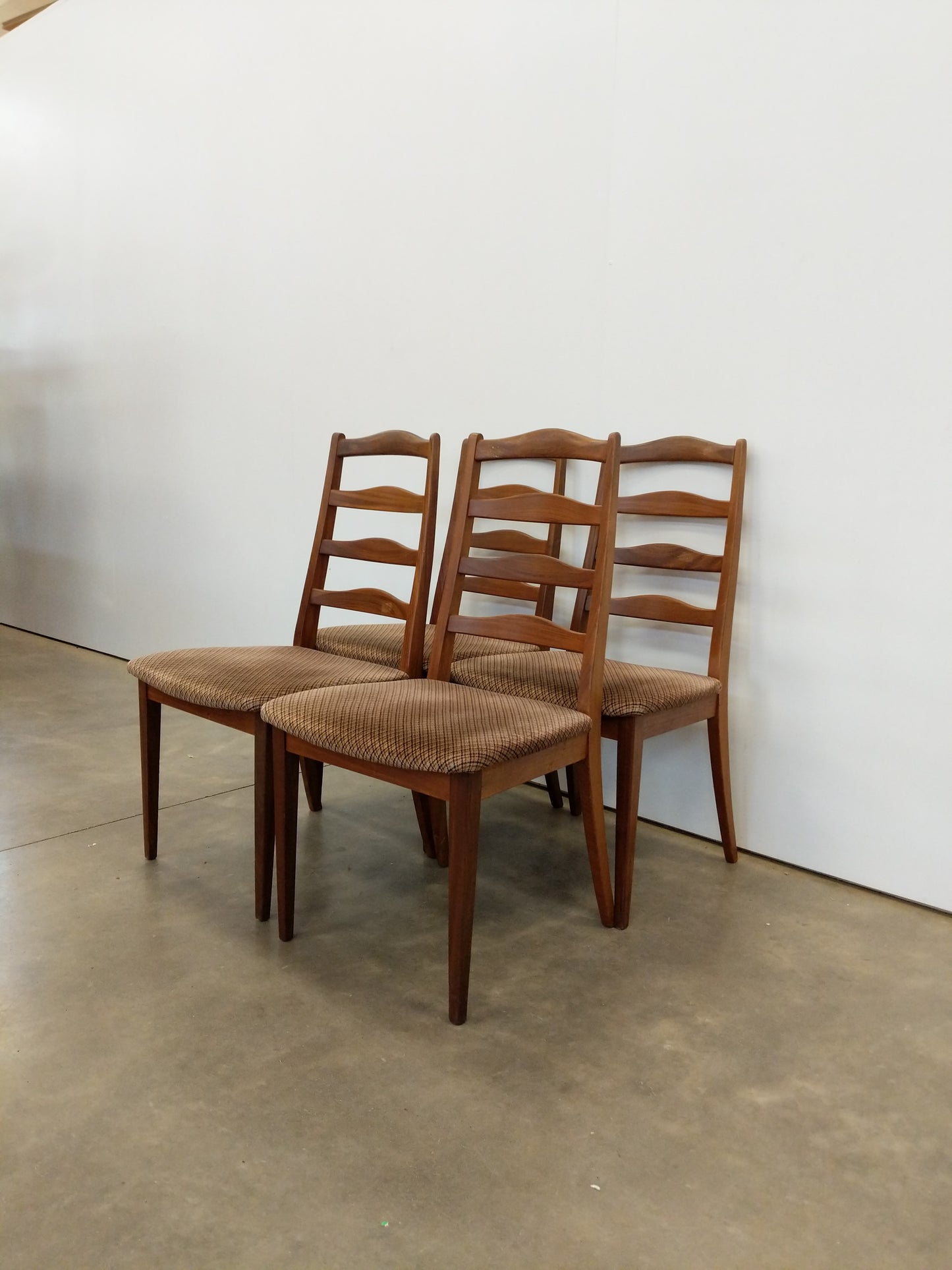 Set of 4 Vintage Mid Century Modern Dining Chairs by G Plan