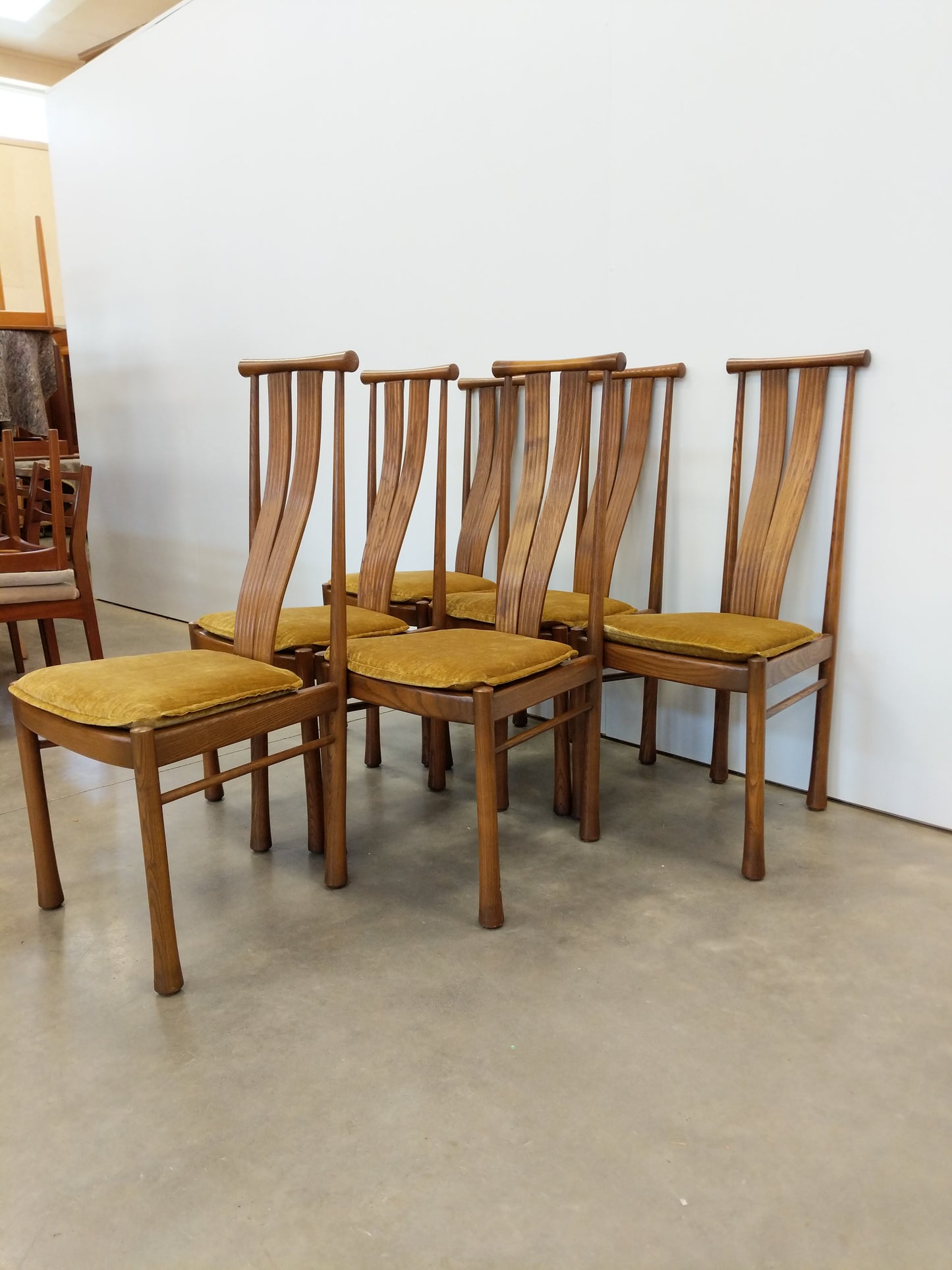 Set of 6 Vintage Mid Century Modern Dining Chairs by Ercol