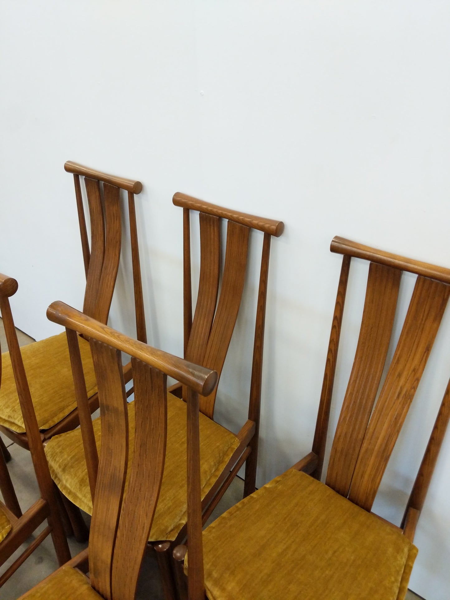 Set of 6 Vintage Mid Century Modern Dining Chairs by Ercol