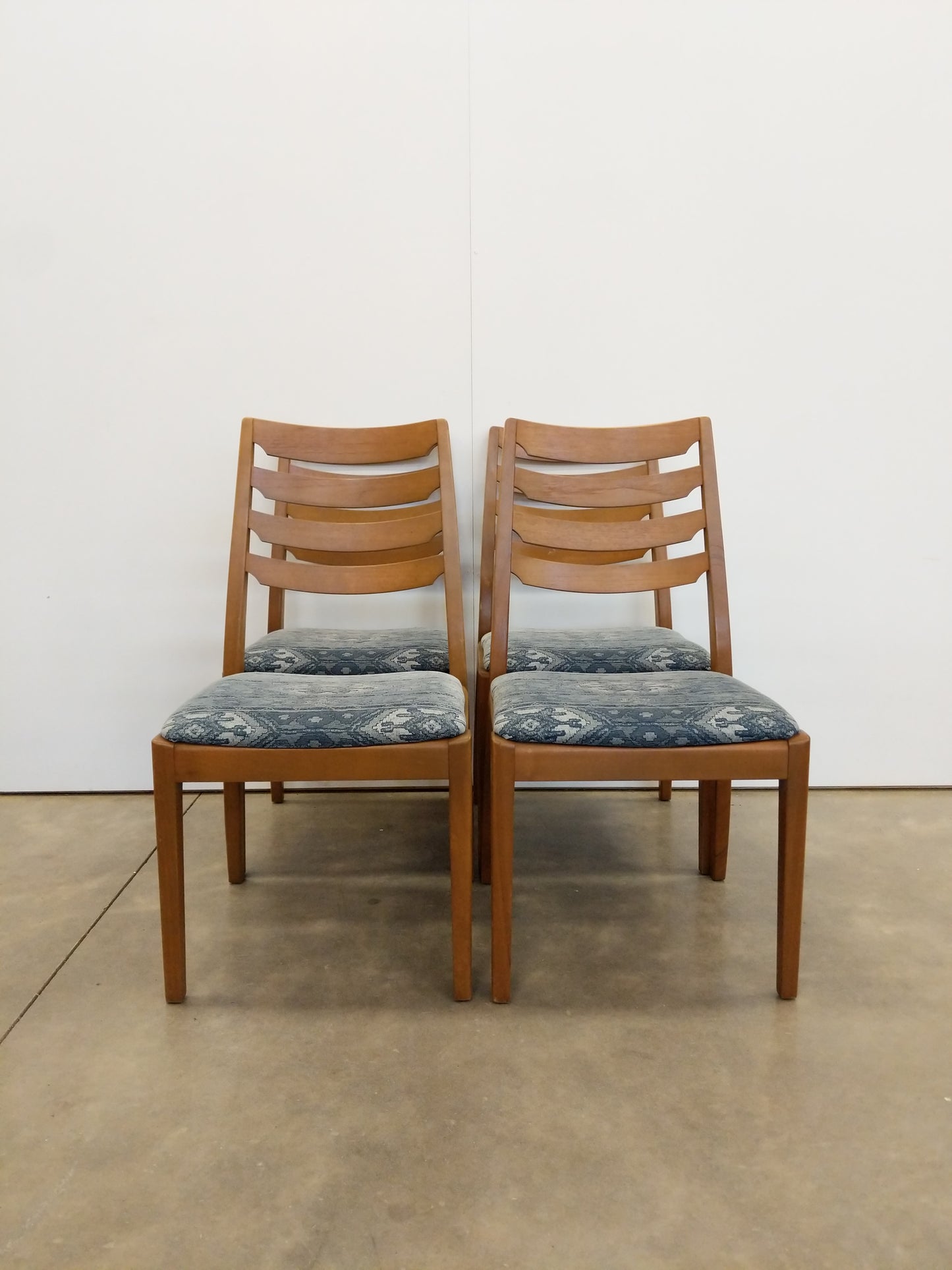 Set of 4 Vintage Mid Century Modern Dining Chairs by Nathan