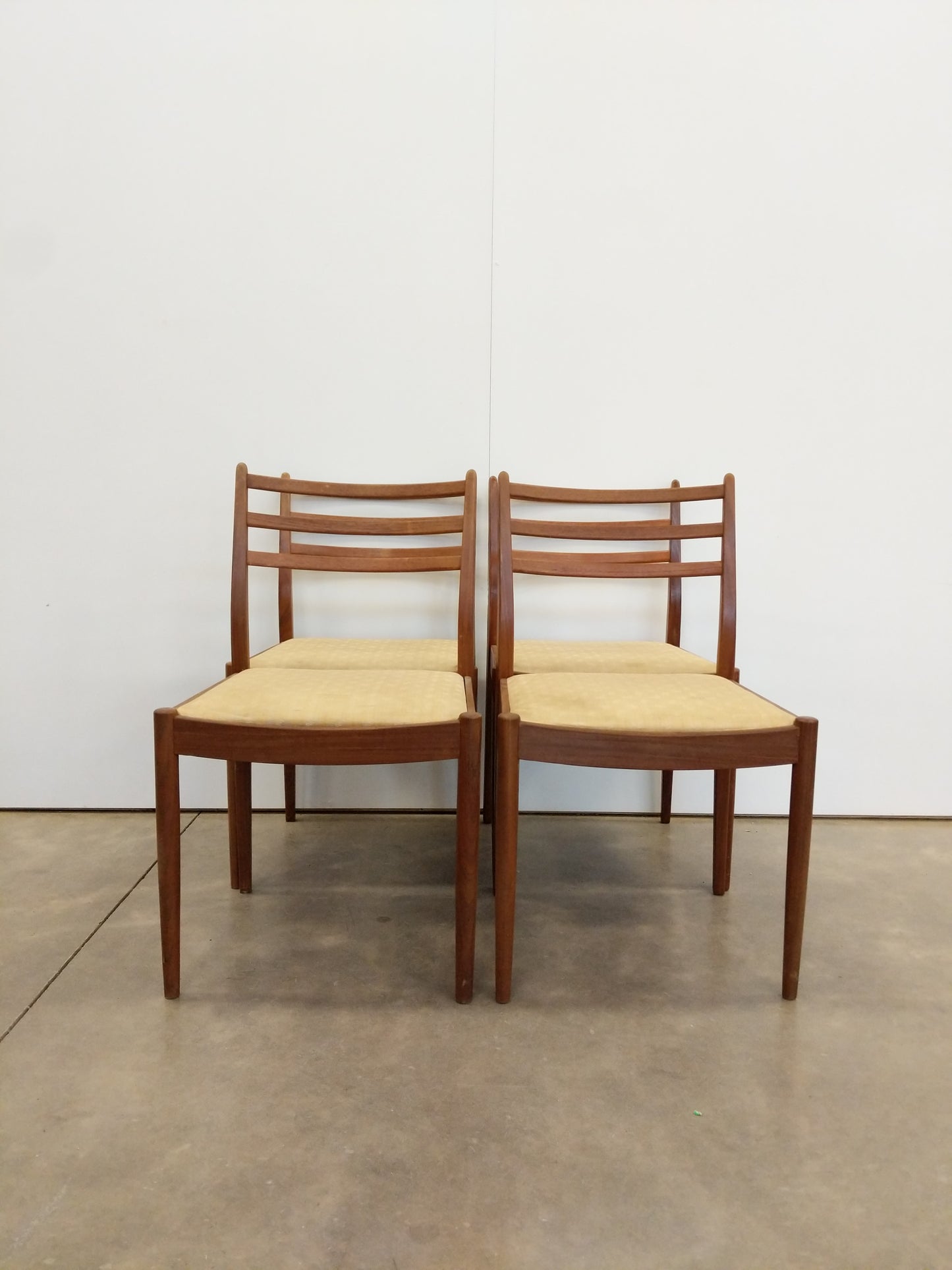 Set of 4 Vintage Mid Century Modern Dining Chairs by G Plan