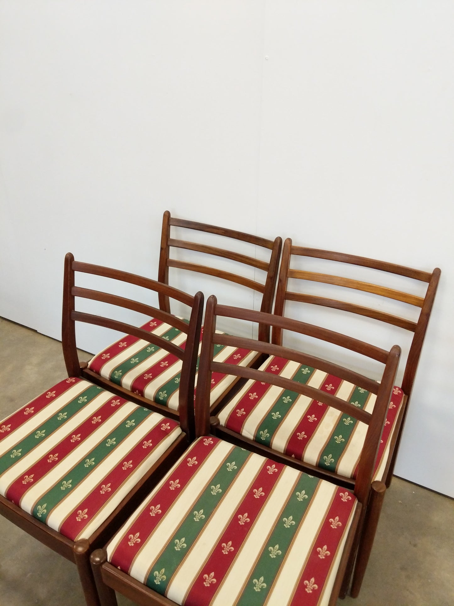 Set of 4 Vintage Mid Century Modern Dining Chairs by G Plan