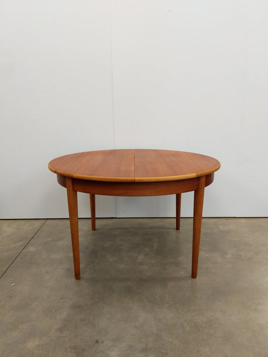 Vintage Mid Century Modern Teak Extendable Dining Table