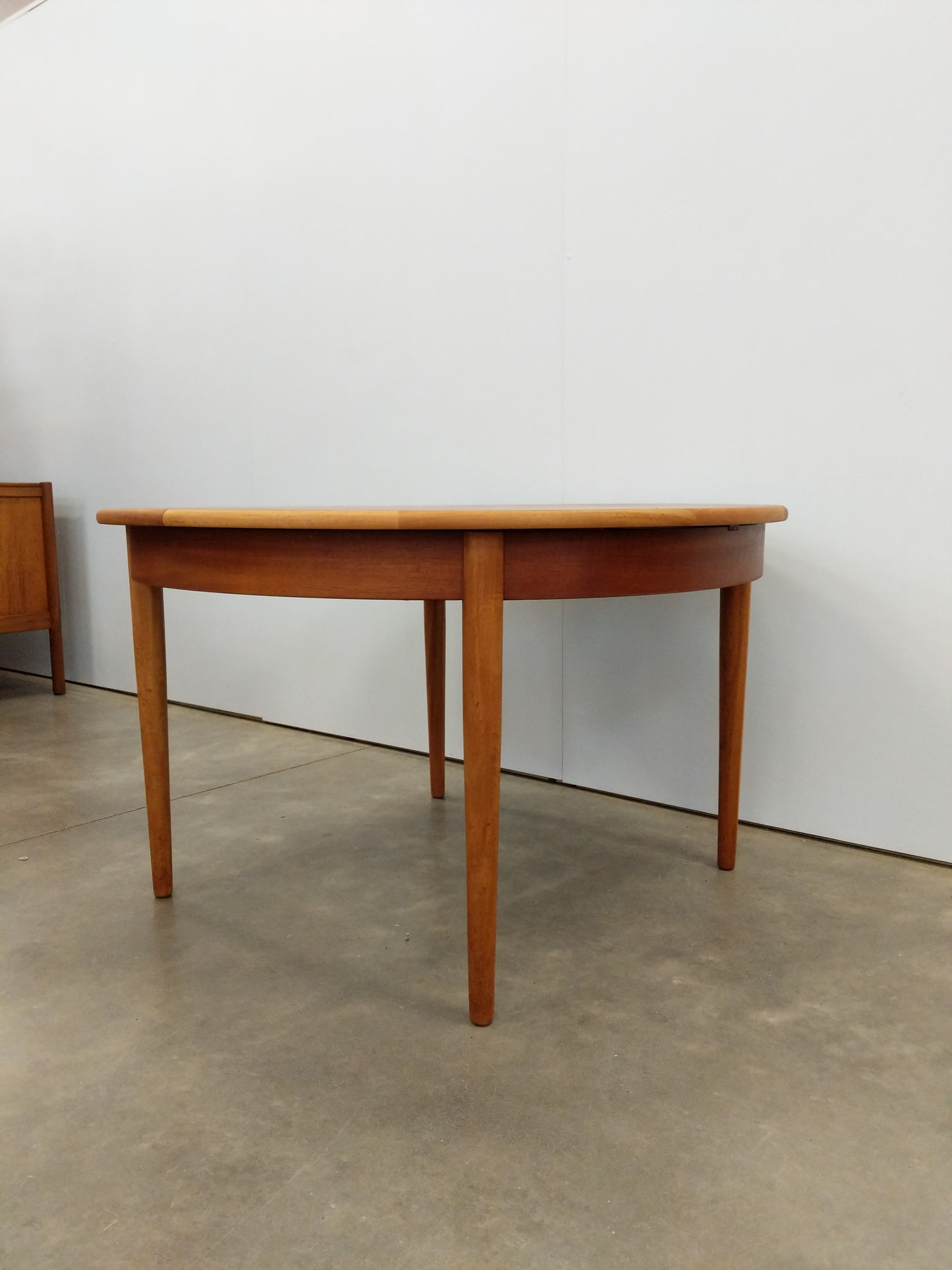 Vintage Mid Century Modern Teak Extendable Dining Table