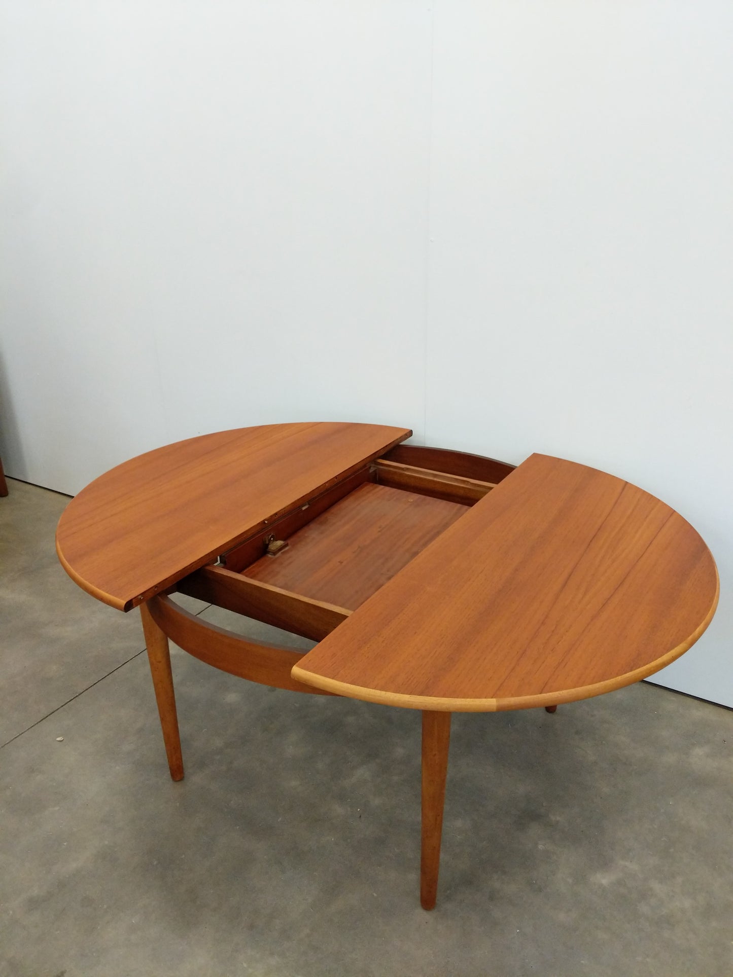 Vintage Mid Century Modern Teak Extendable Dining Table