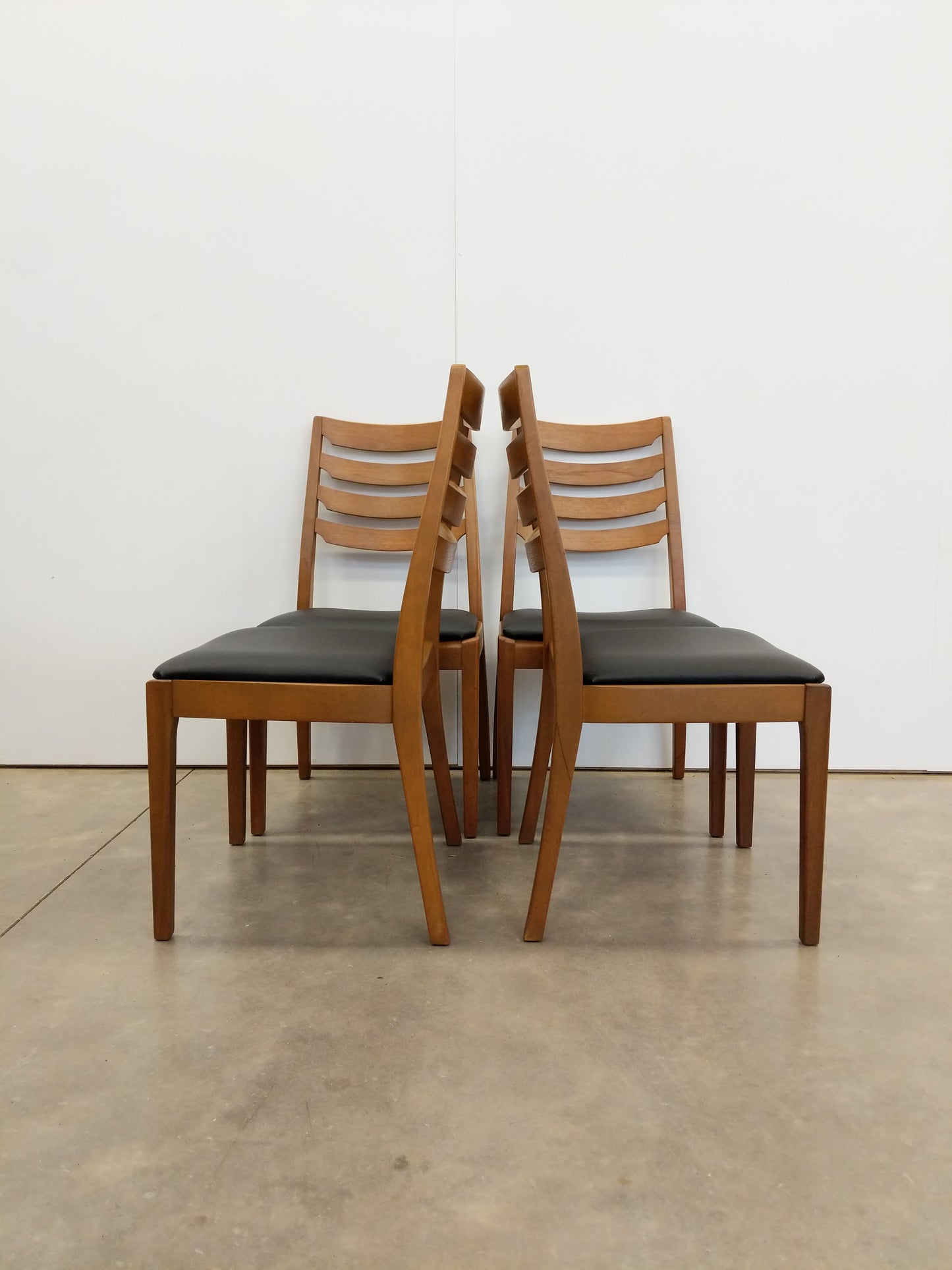 Set of 4 Vintage Mid Century Modern Dining Chairs by Nathan