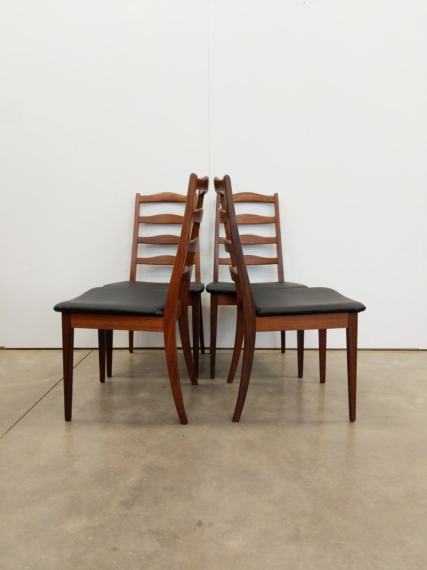 Set of 4 Vintage Mid Century Modern Dining Chairs by G Plan
