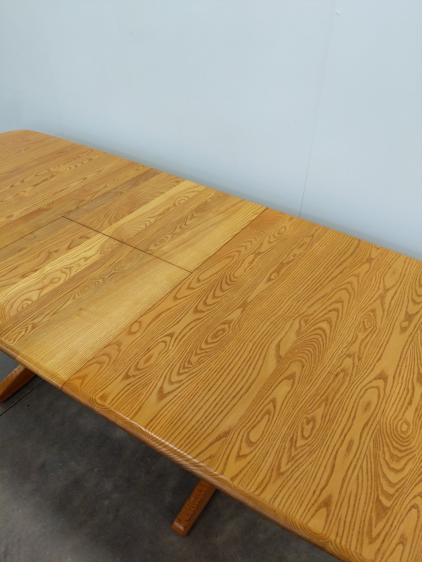 Vintage Extendable Dining Table by Ercol