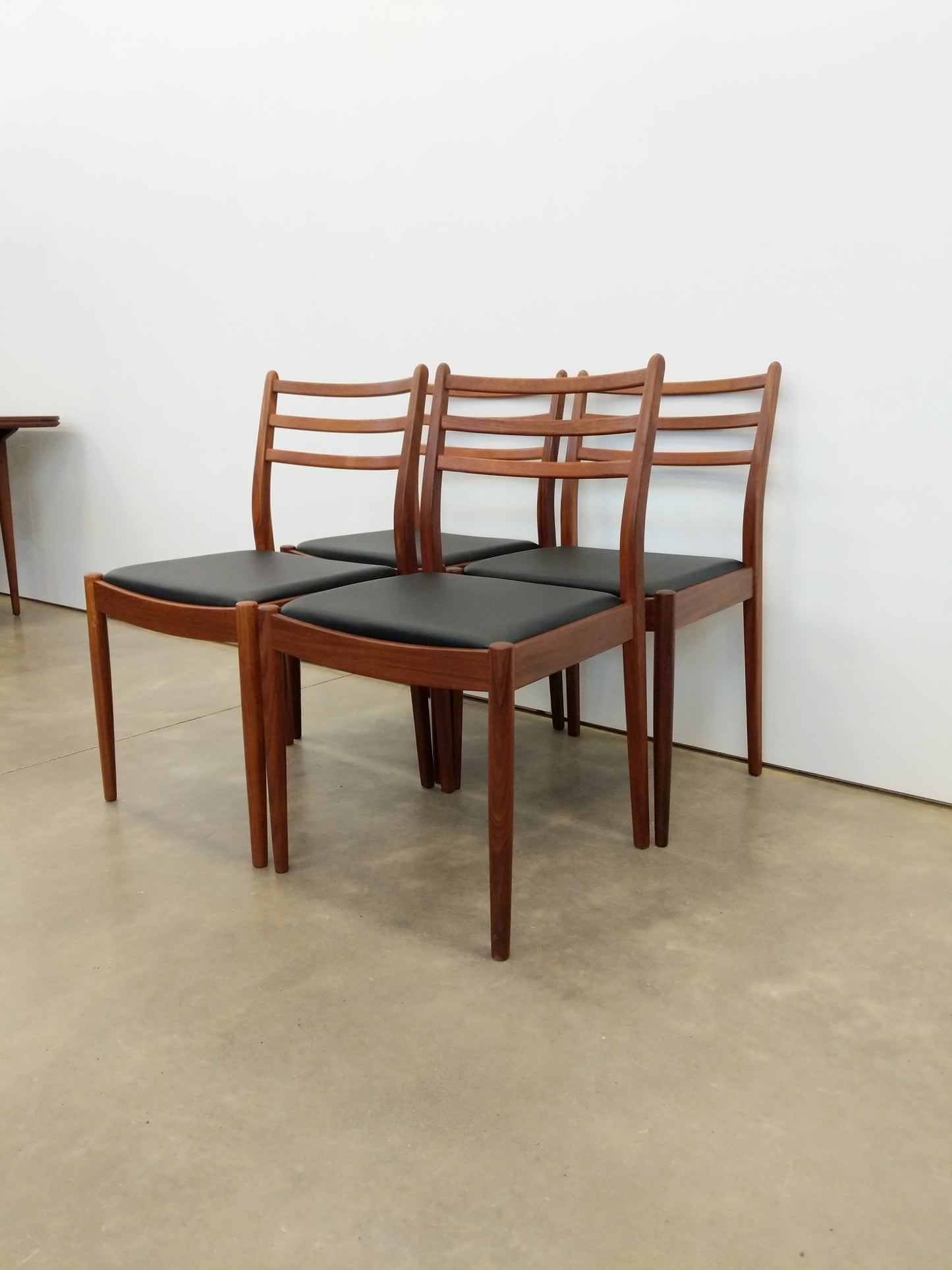 Set of 4 Vintage Mid Century Modern Dining Chairs by G Plan