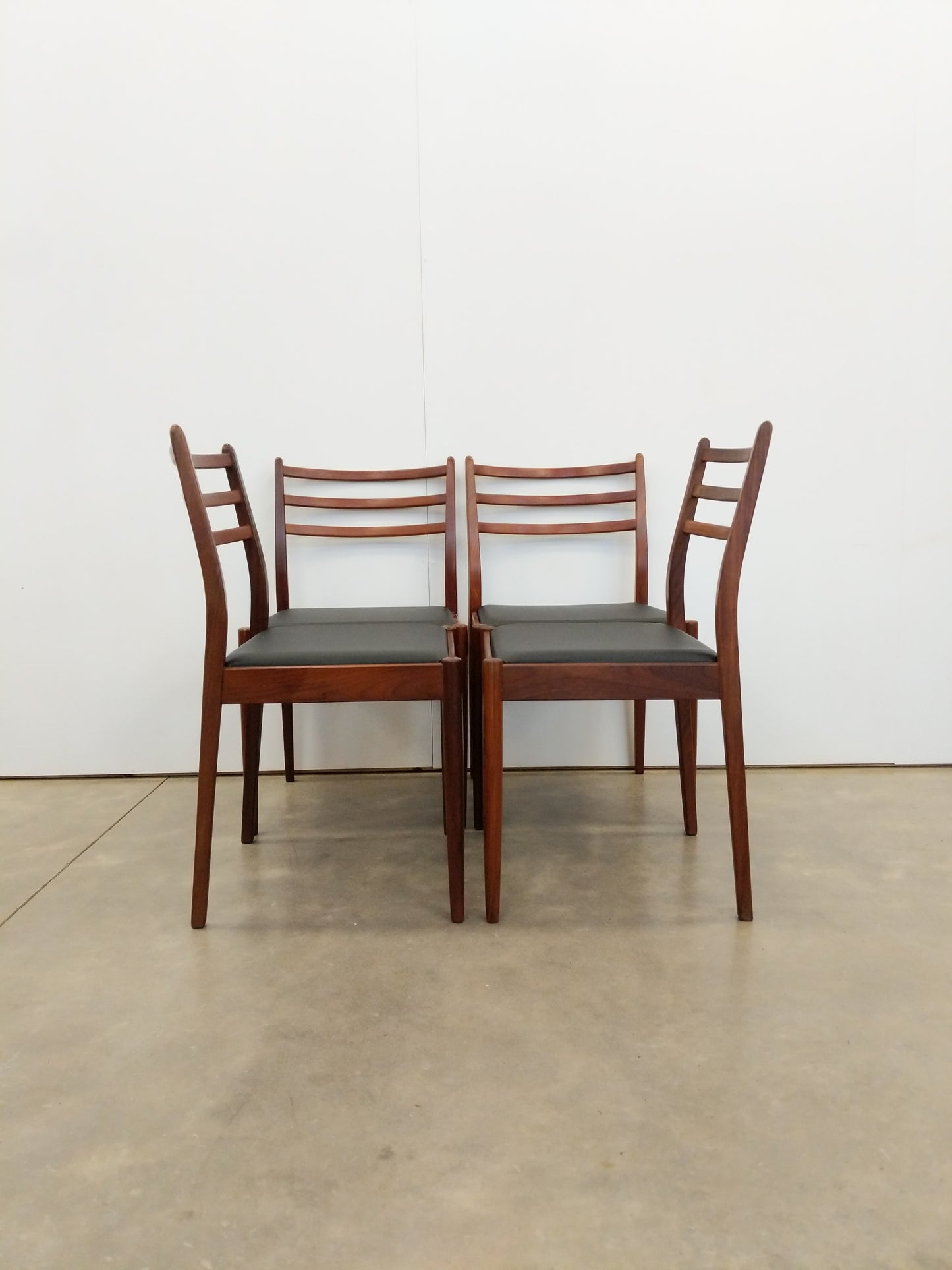 Set of 4 Vintage Mid Century Modern Dining Chairs by G Plan