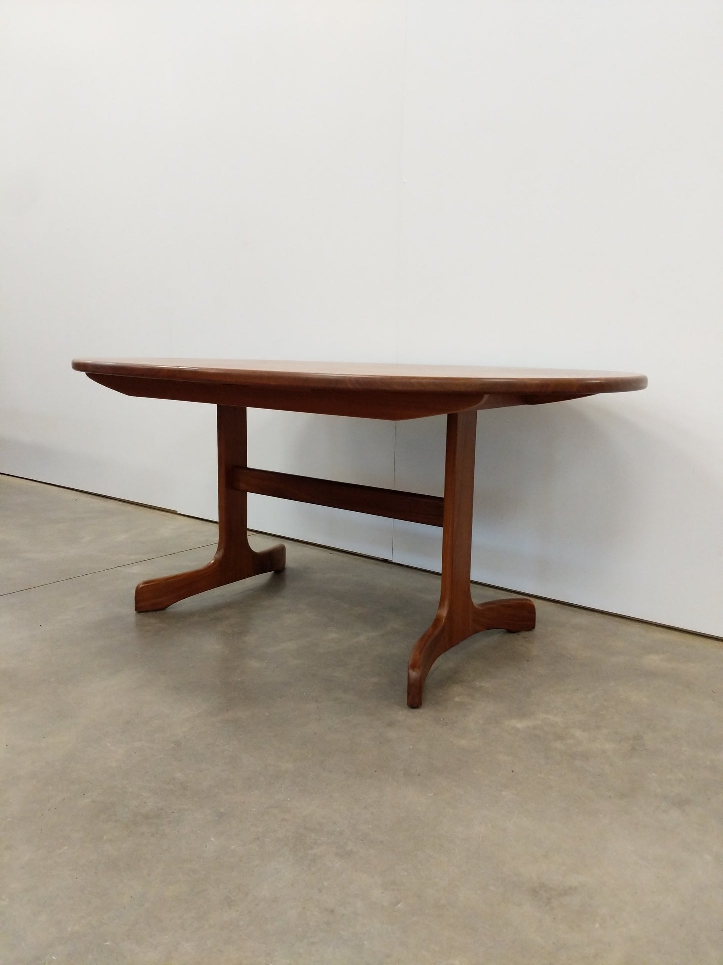 Vintage Mid Century Modern Teak Extendable Dining Table by G Plan
