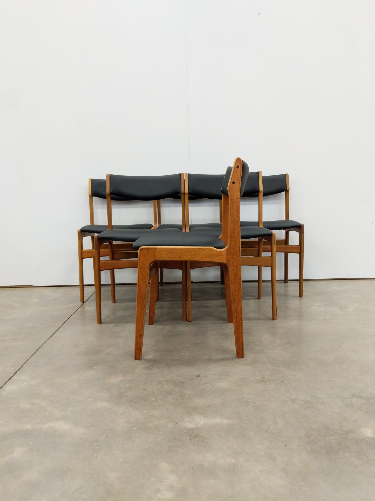 Set of 6 Vintage Danish Modern Dining Chairs by Erik Buch