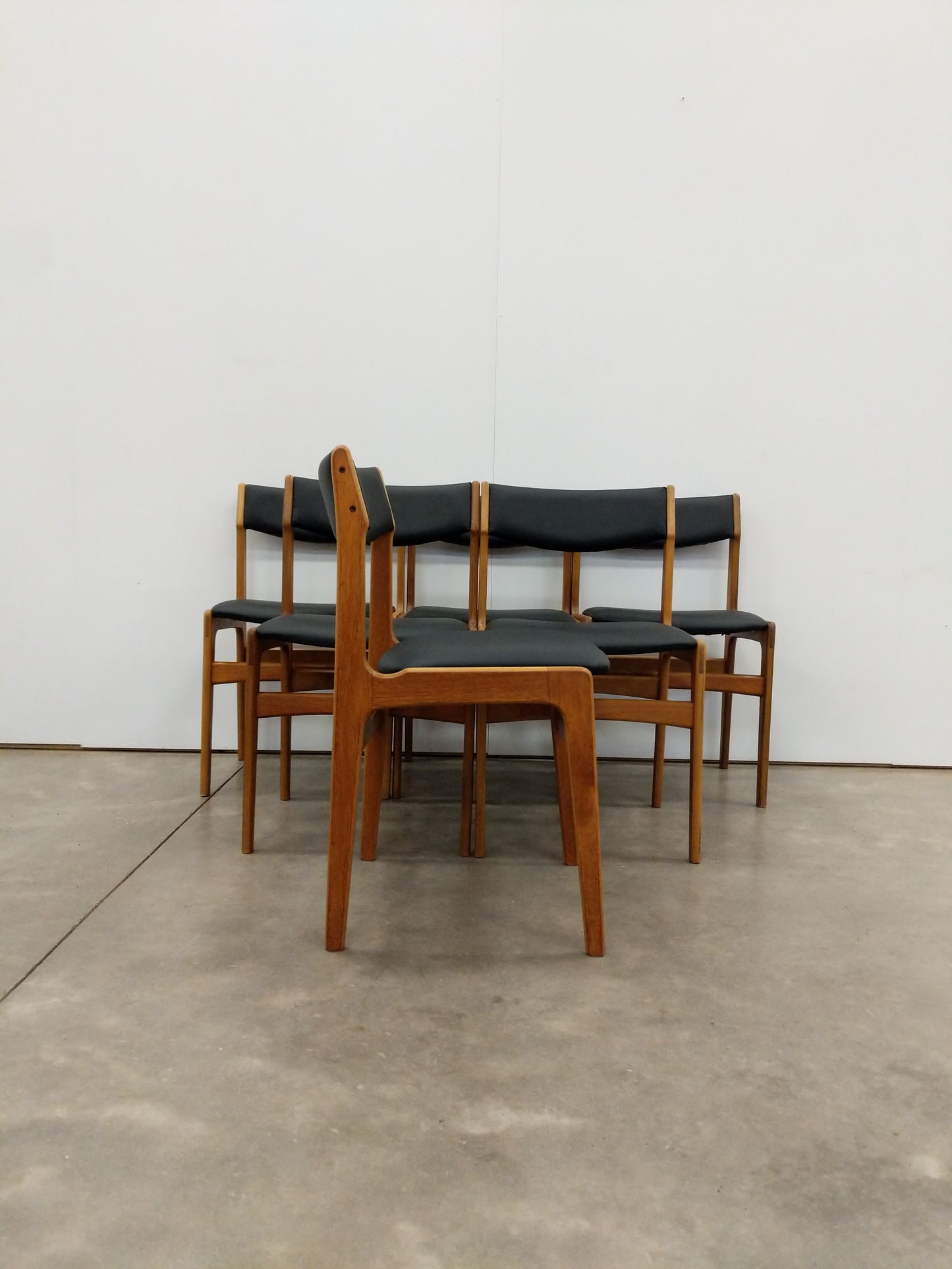 Set of 6 Vintage Danish Modern Dining Chairs by Erik Buch