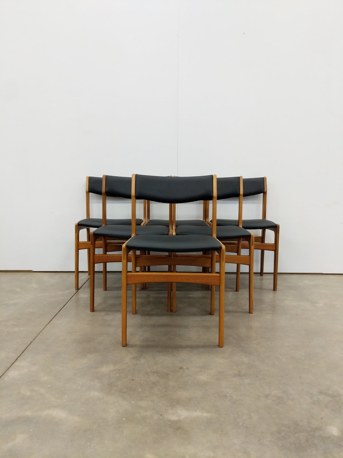 Set of 6 Vintage Danish Modern Dining Chairs by Erik Buch