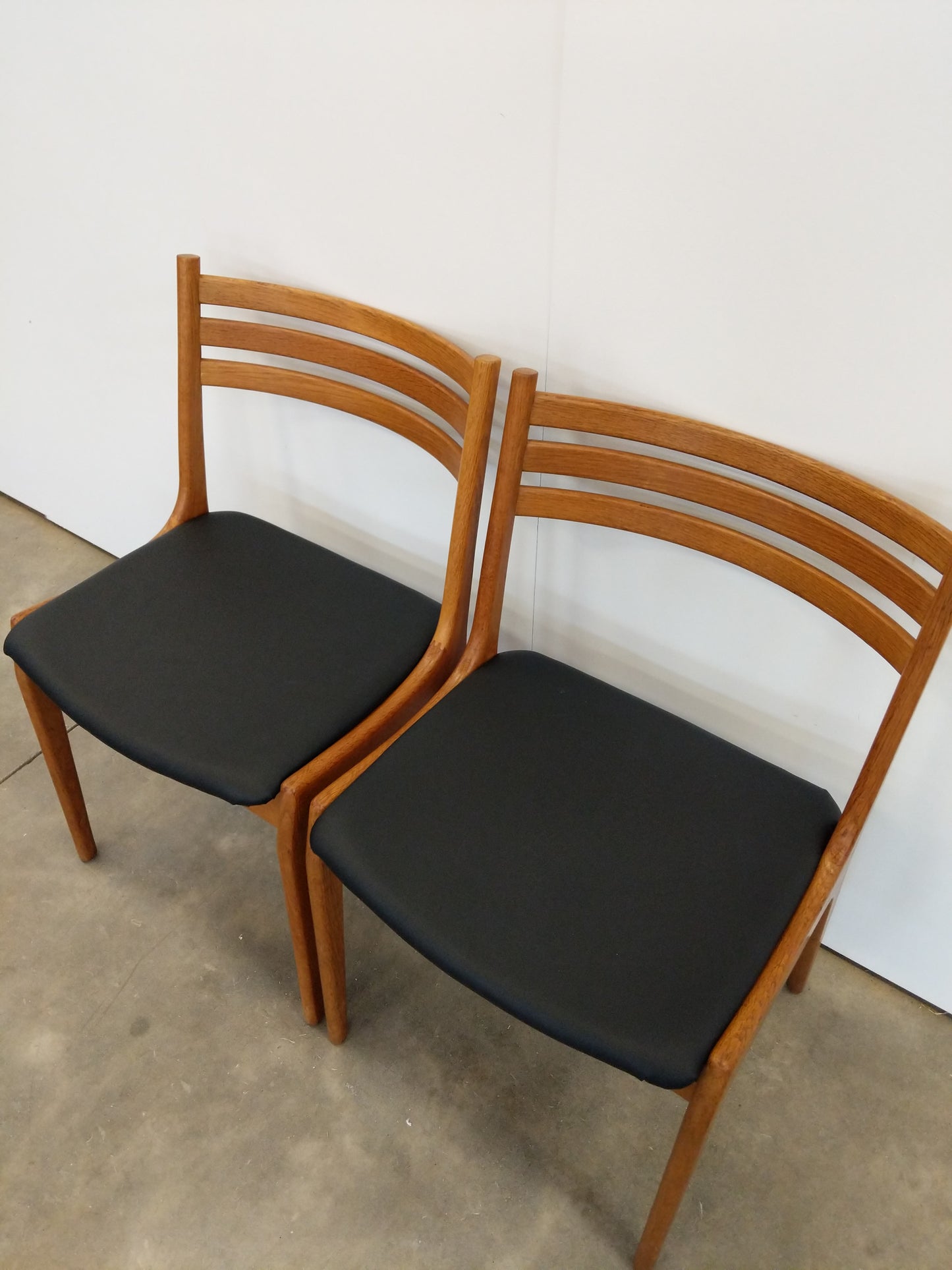 Pair of Vintage Danish Modern Oak Dining Chairs by Korup