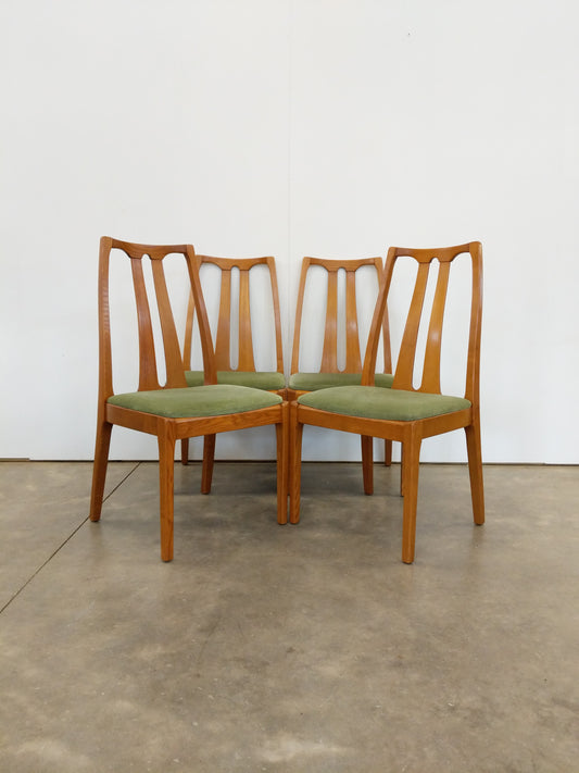 Set of 4 Vintage Mid Century Modern Dining Chairs by Parker Knoll