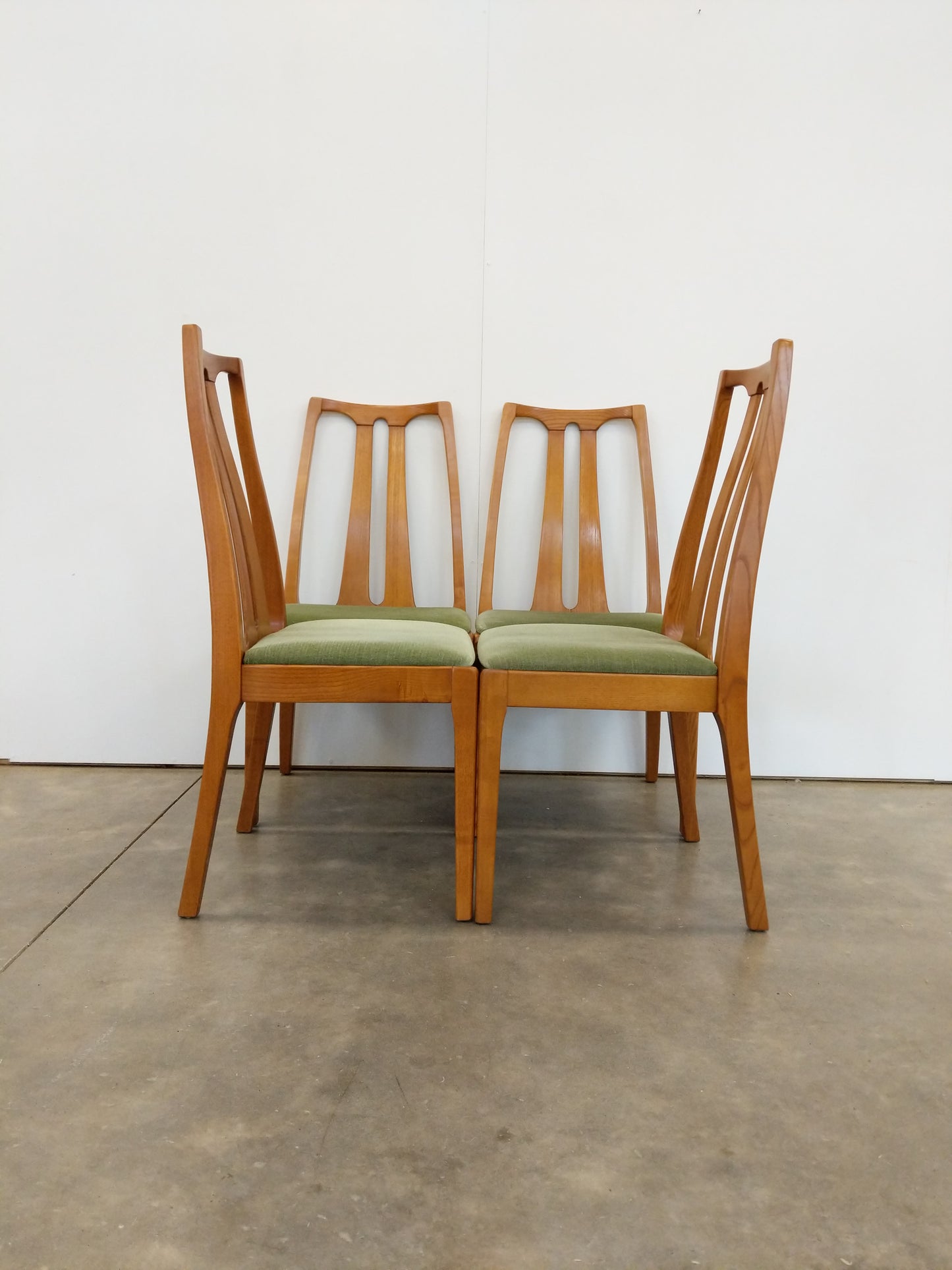 Set of 4 Vintage Mid Century Modern Dining Chairs by Parker Knoll
