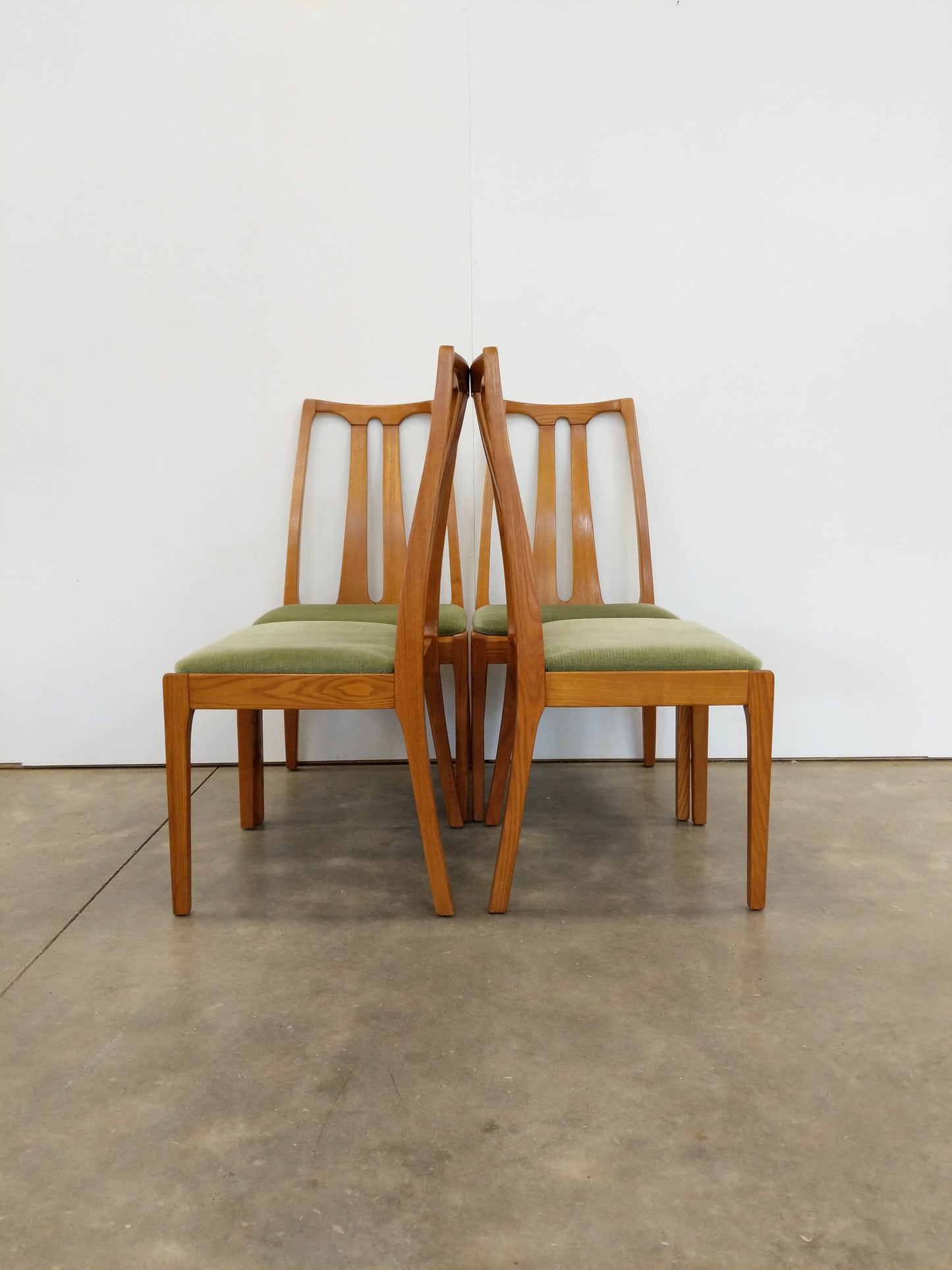 Set of 4 Vintage Mid Century Modern Dining Chairs by Parker Knoll