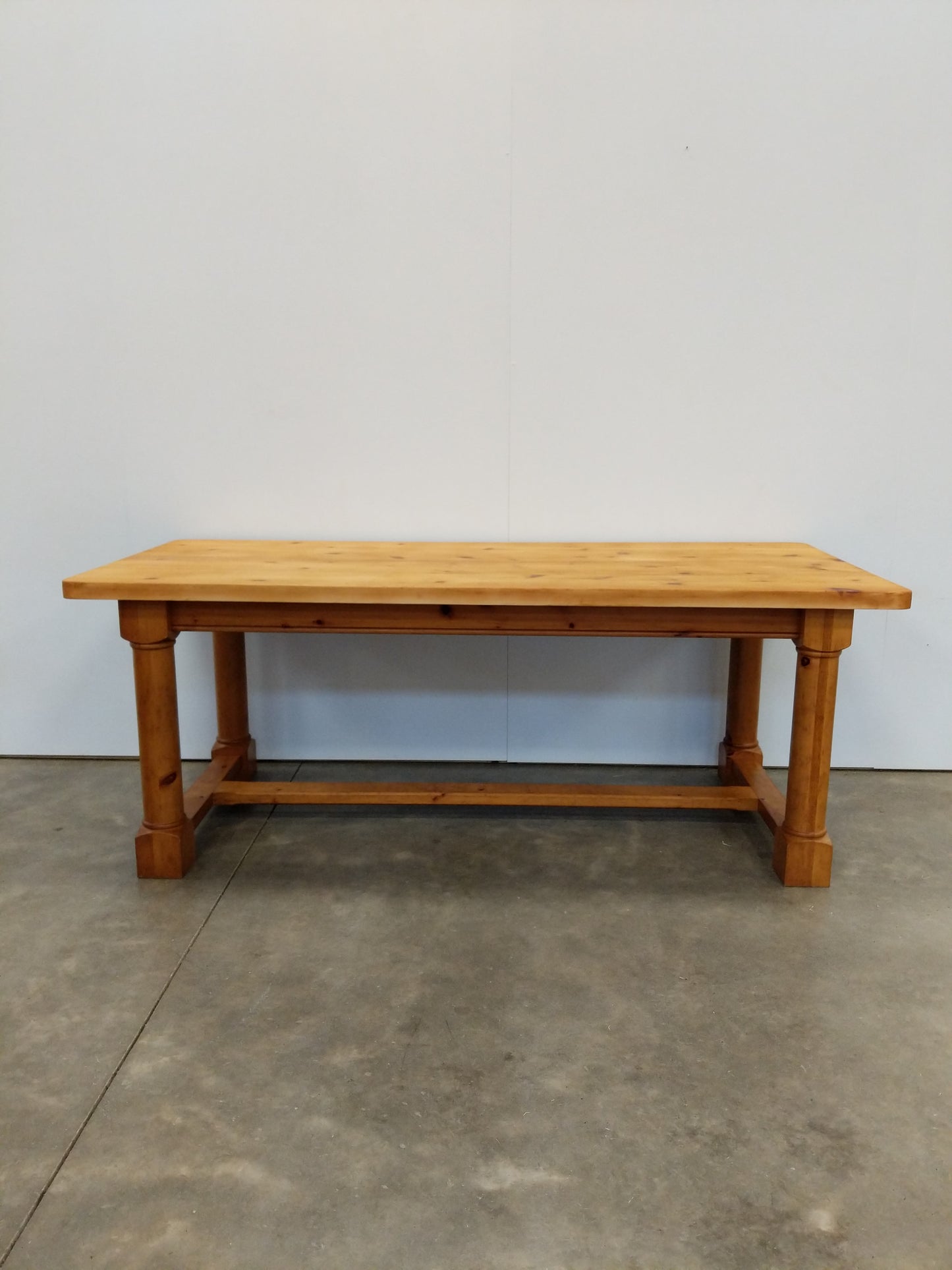 Vintage Farmhouse Style Dining Table