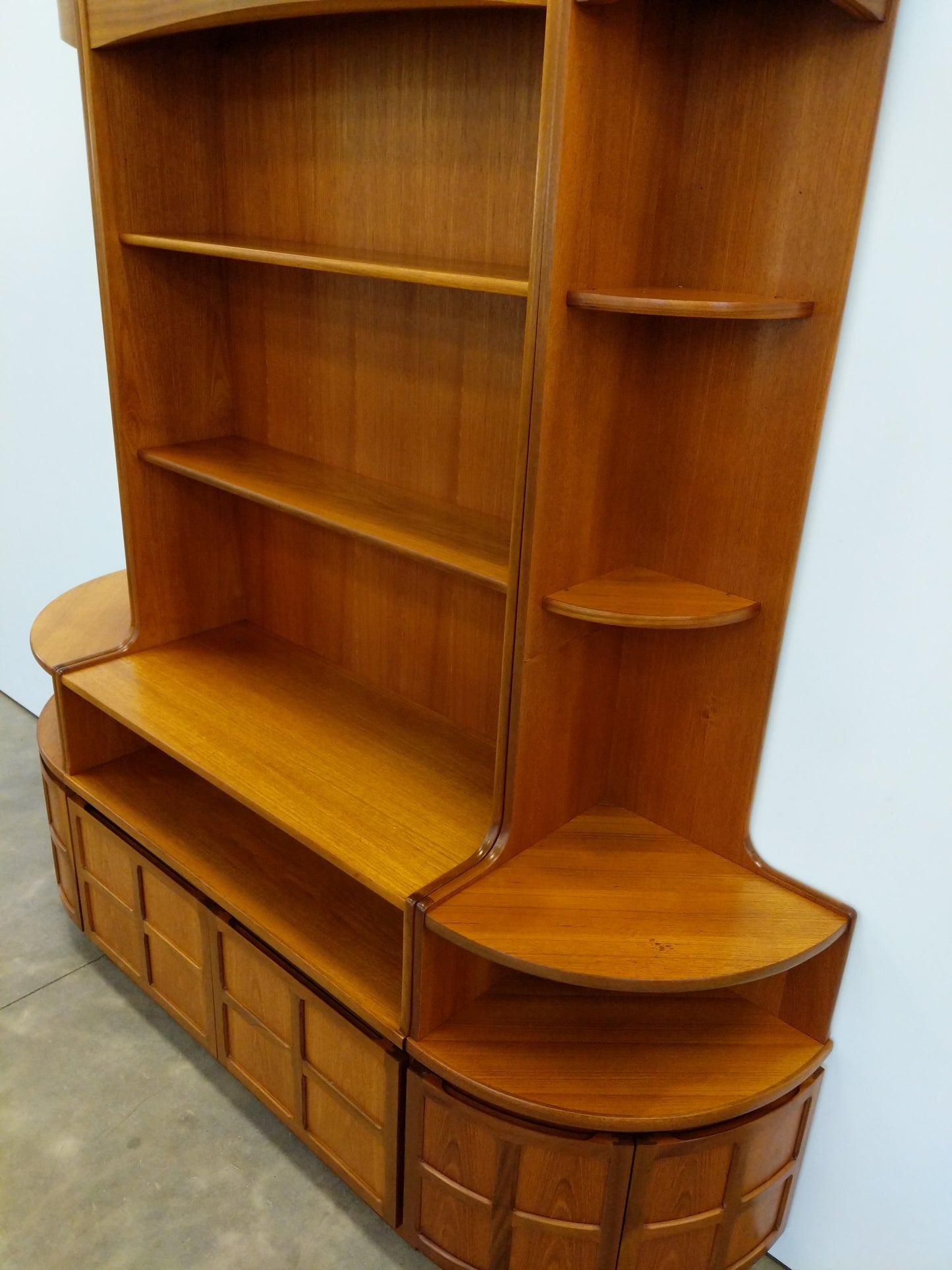 Vintage Mid Century Modern Teak Sideboard / Hutch by Nathan