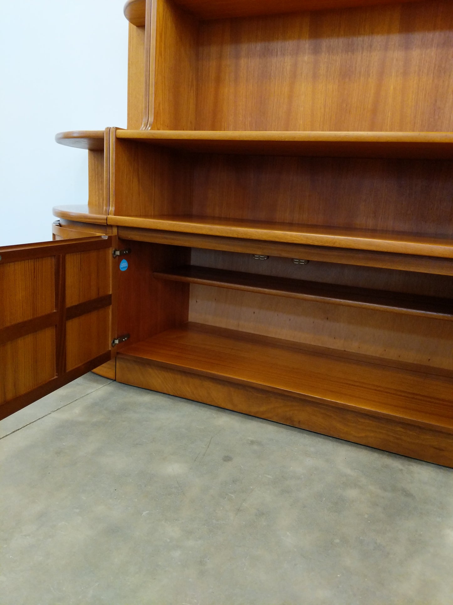 Vintage Mid Century Modern Teak Sideboard / Hutch by Nathan