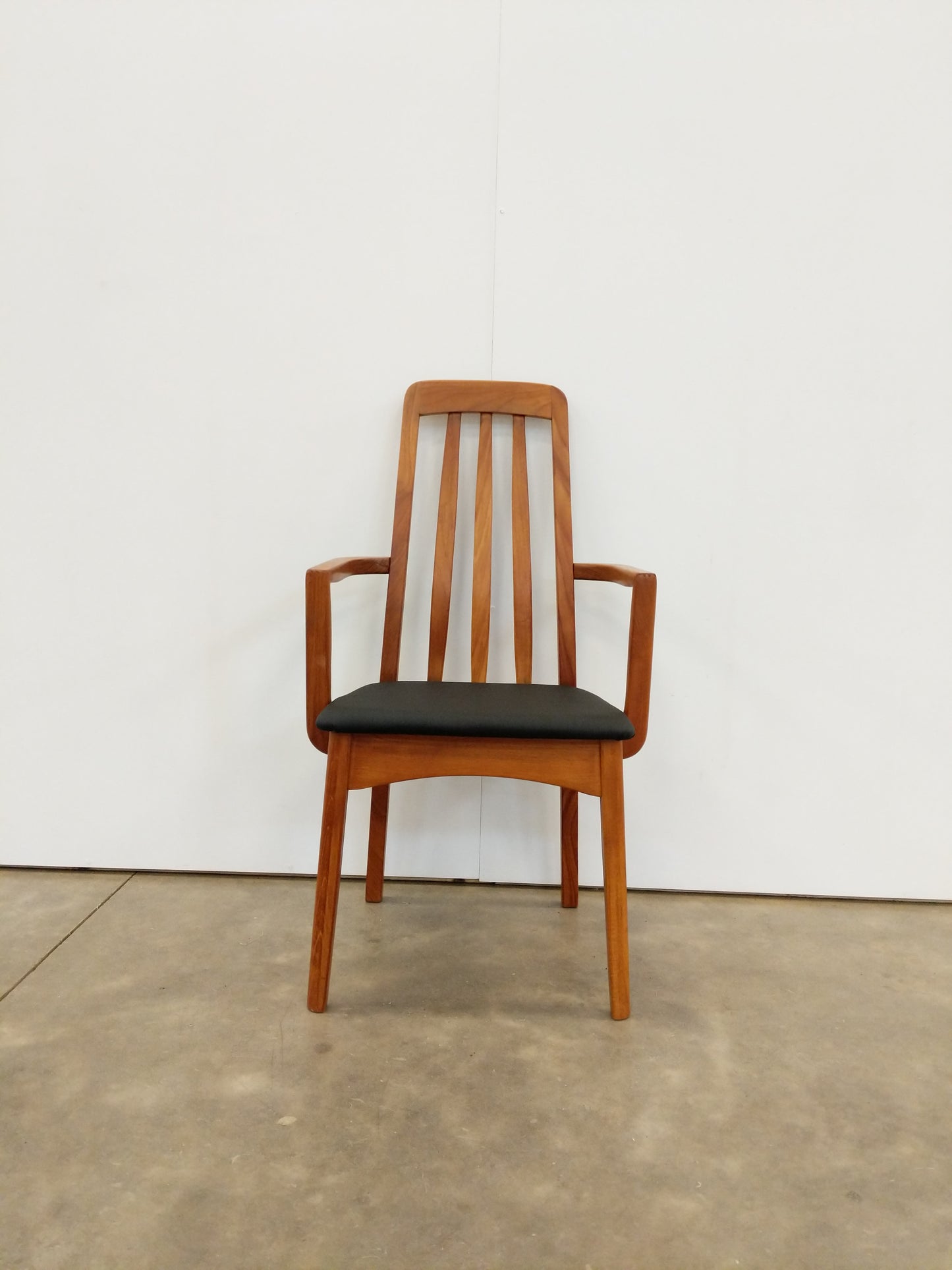 Vintage Mid Century Modern Armchair by Benny Linden