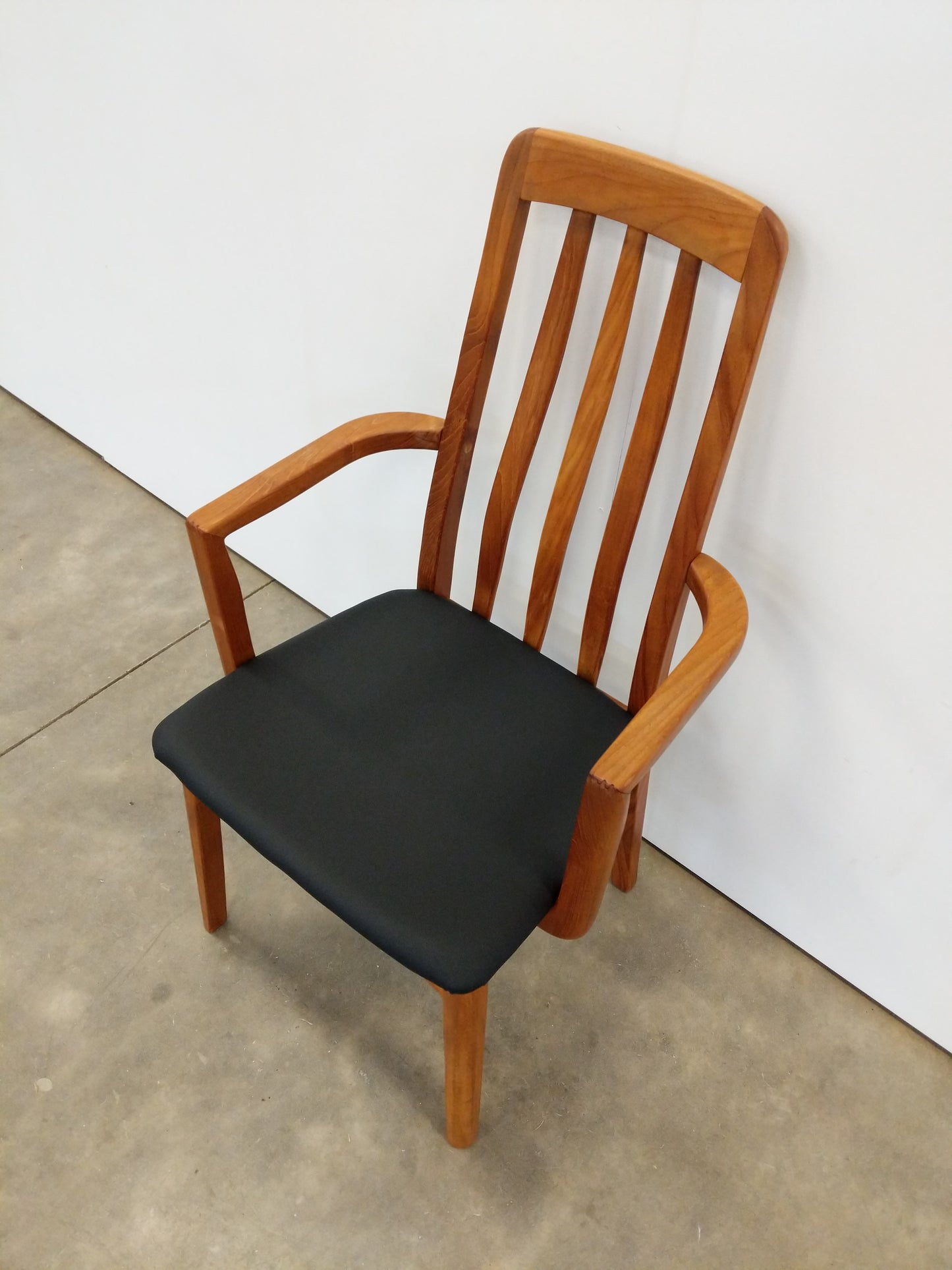 Vintage Mid Century Modern Armchair by Benny Linden