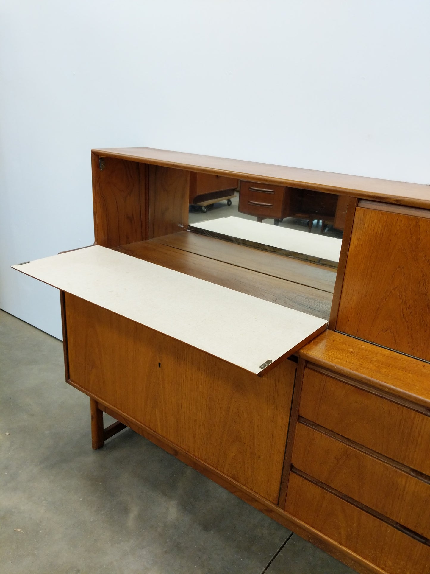 Vintage Mid Century Modern Teak Sideboard