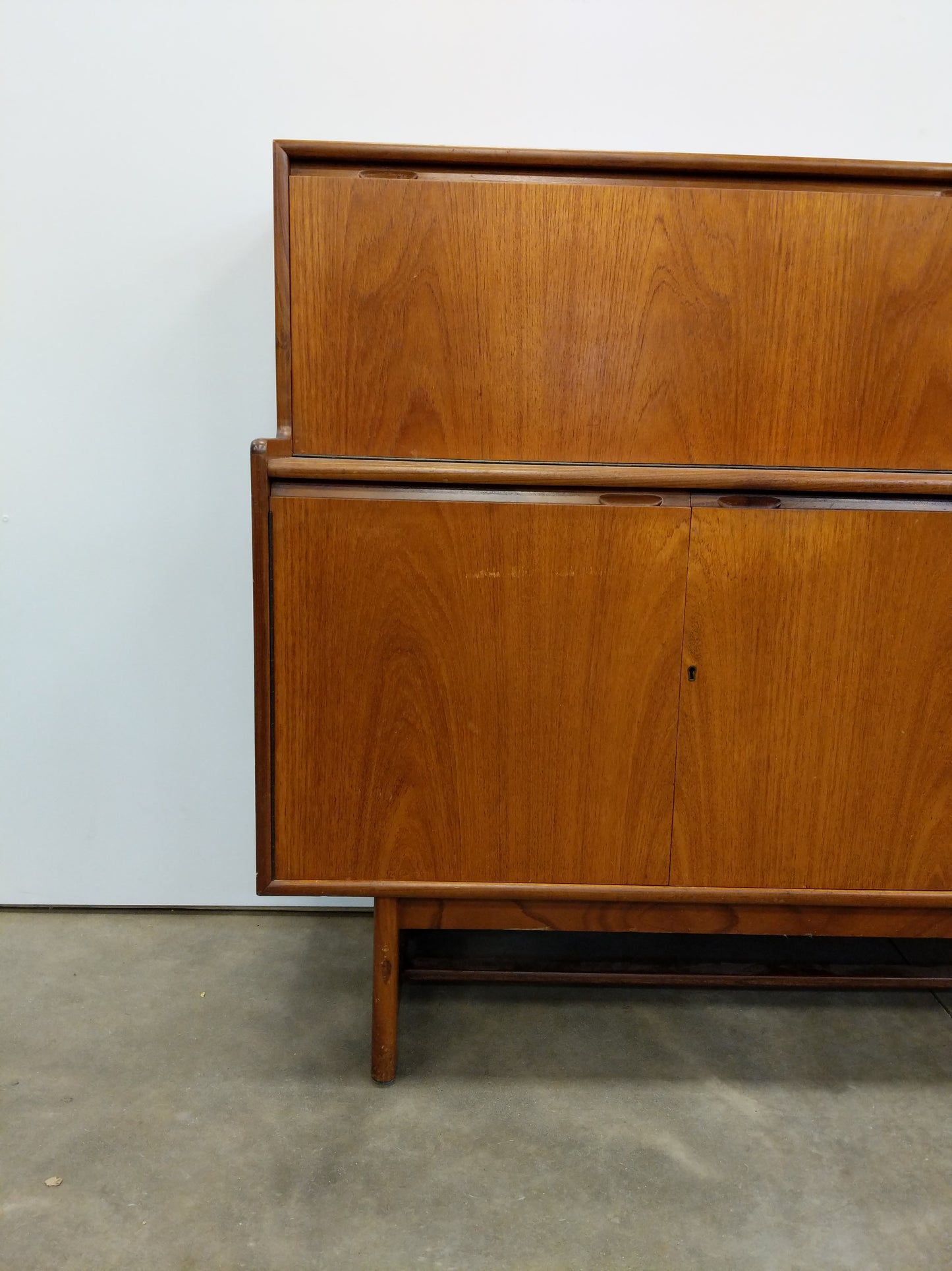 Vintage Mid Century Modern Teak Sideboard