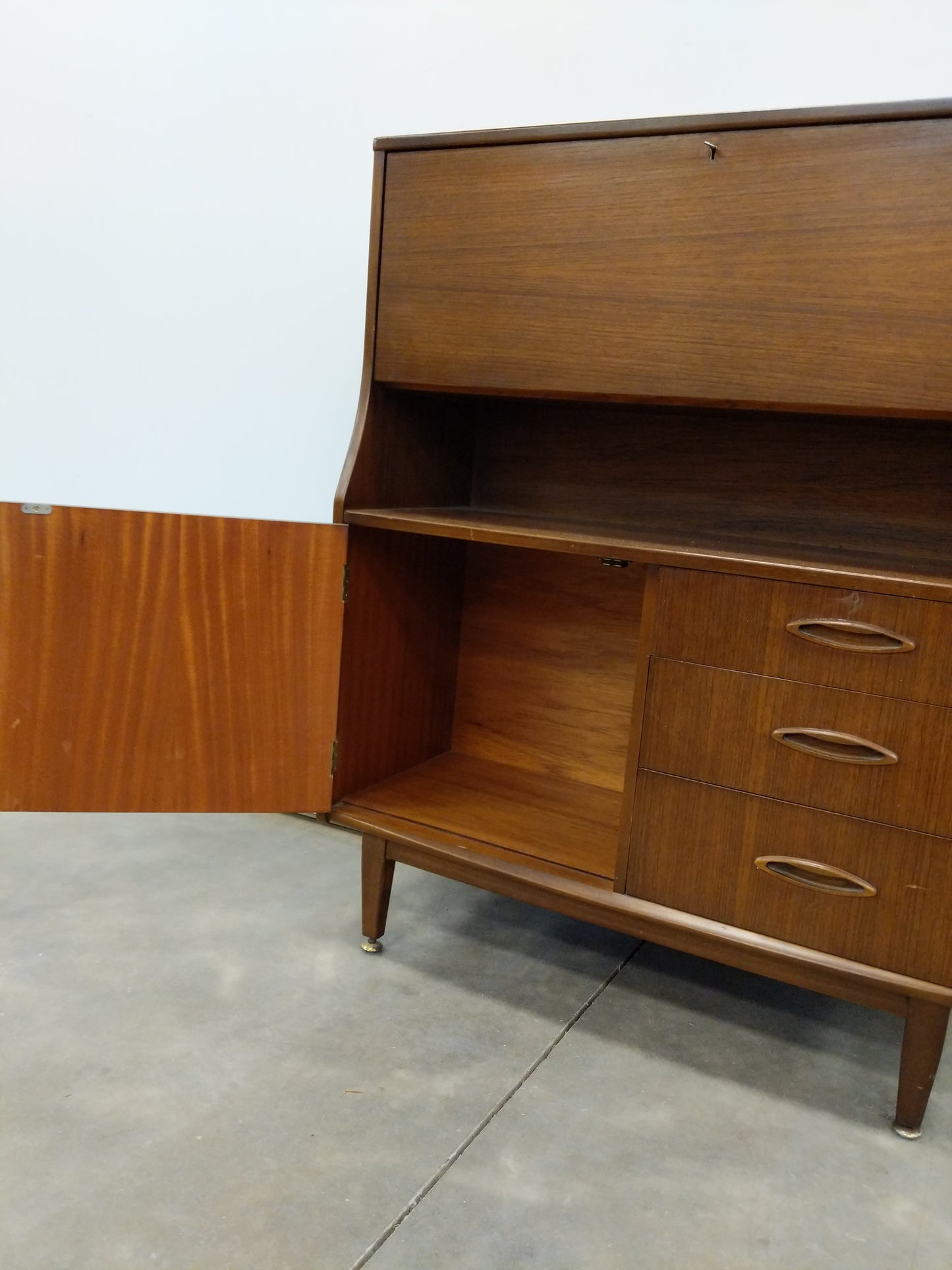 Vintage Mid Century Modern Cabinet / Sideboard by Jentique