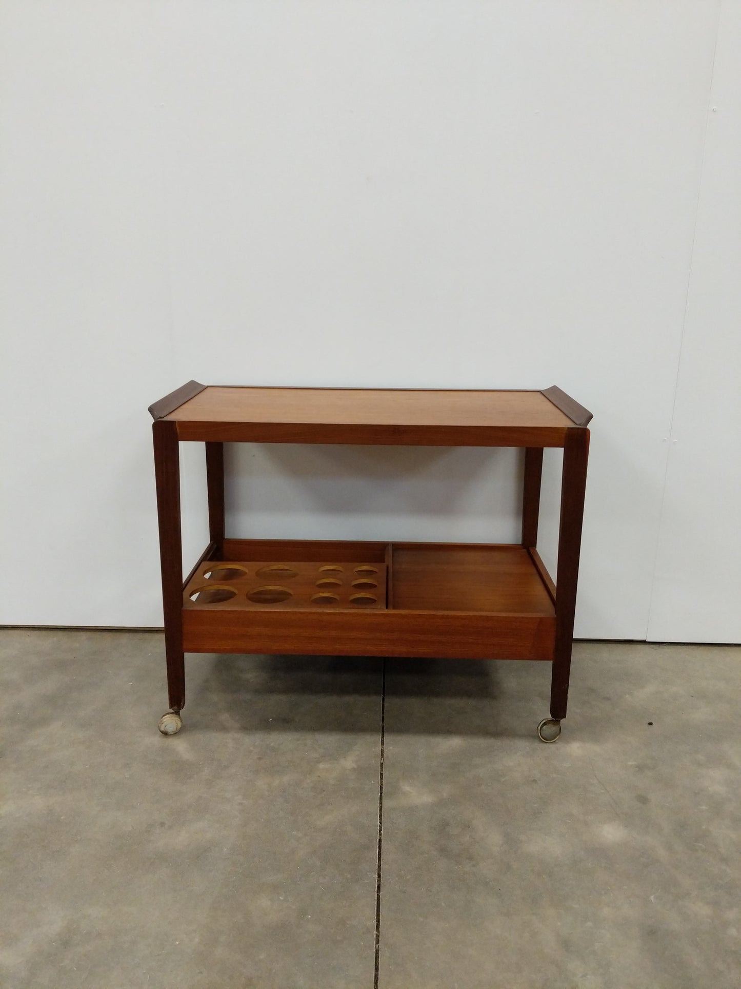 Vintage Mid Century Modern Teak Drinks Trolley / Bar Cart by Remploy