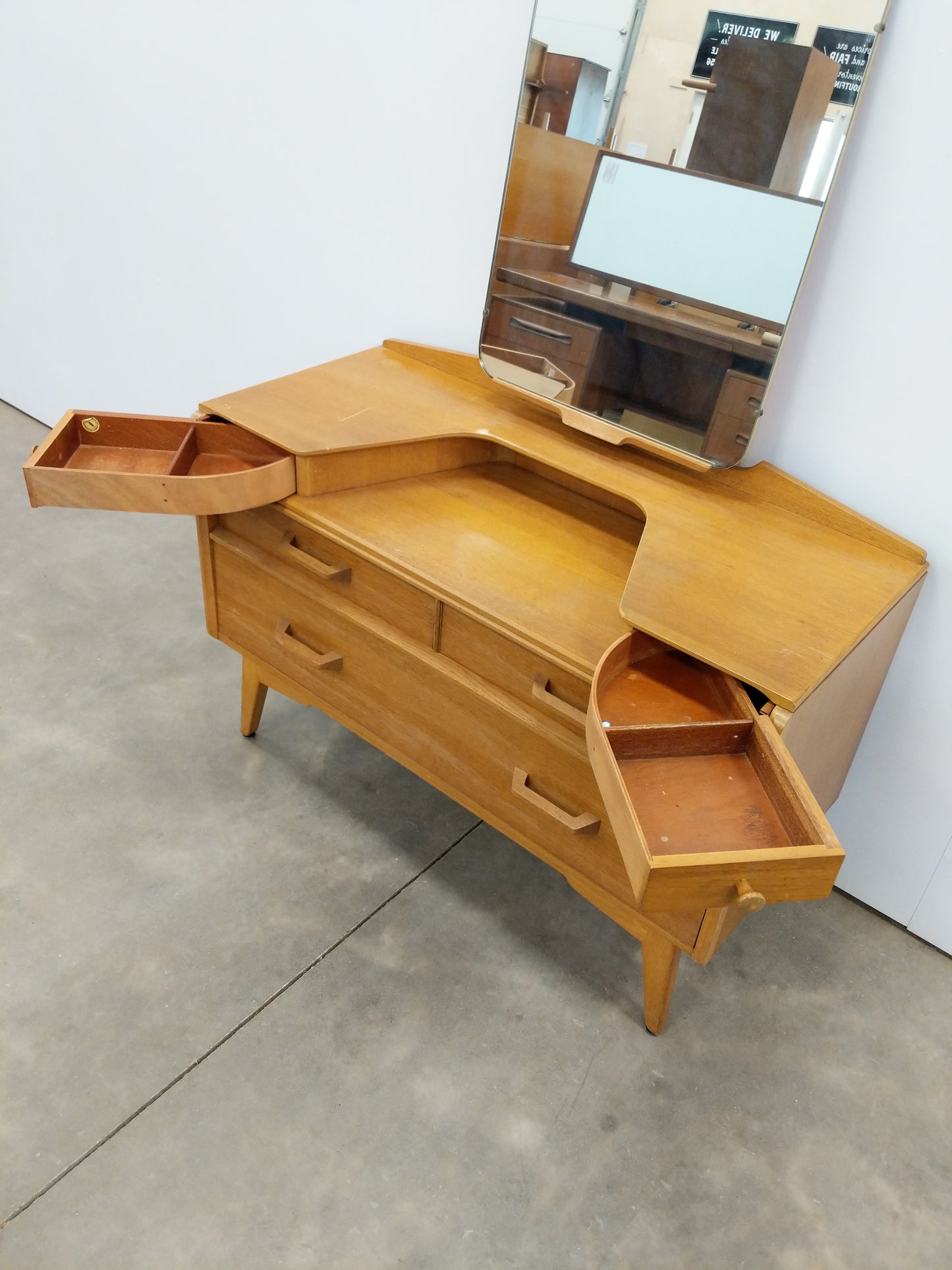 Vintage Mid Century Modern Oak Dressing Table with Mirror by G Plan