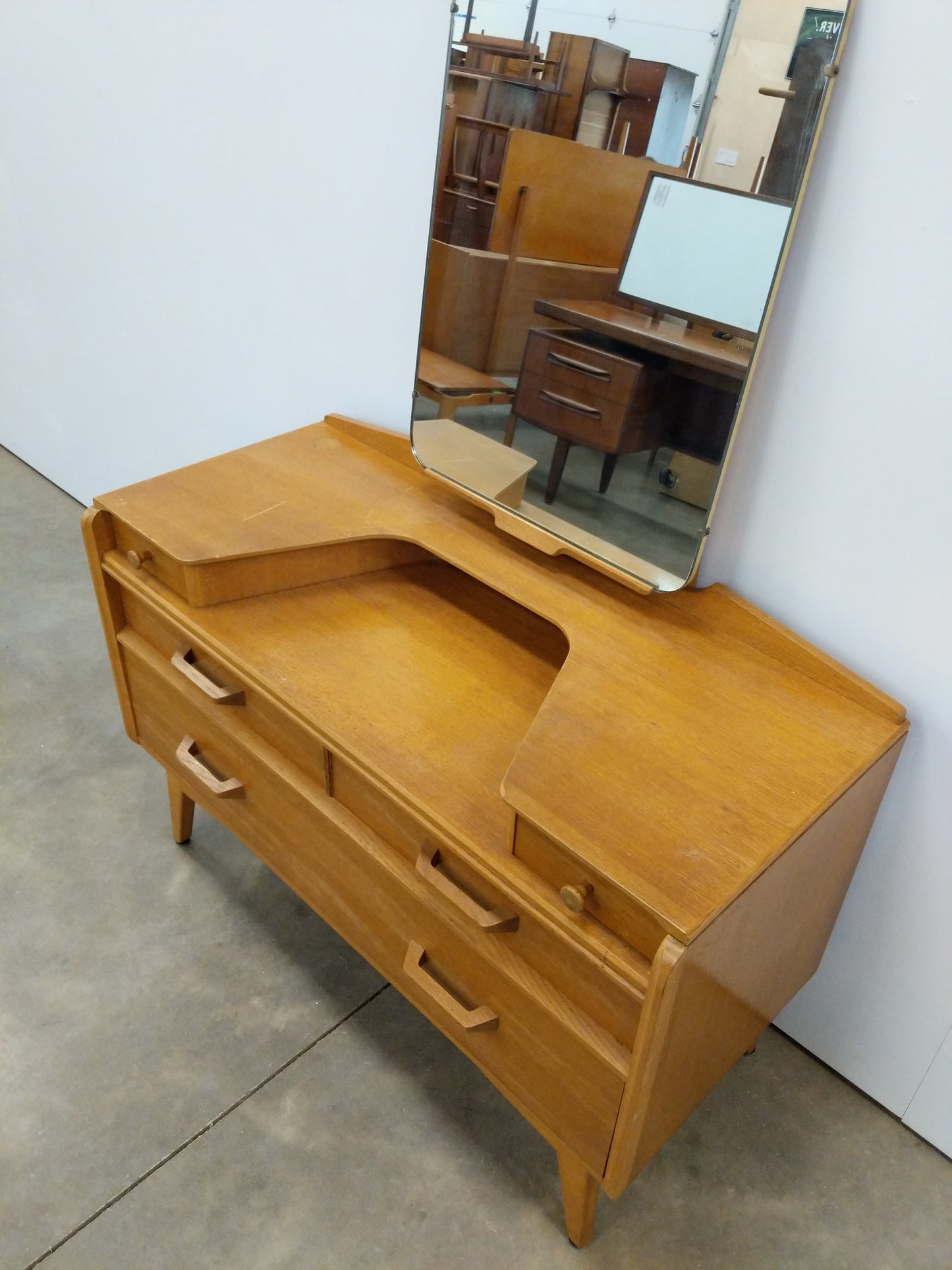 Vintage Mid Century Modern Oak Dressing Table with Mirror by G Plan