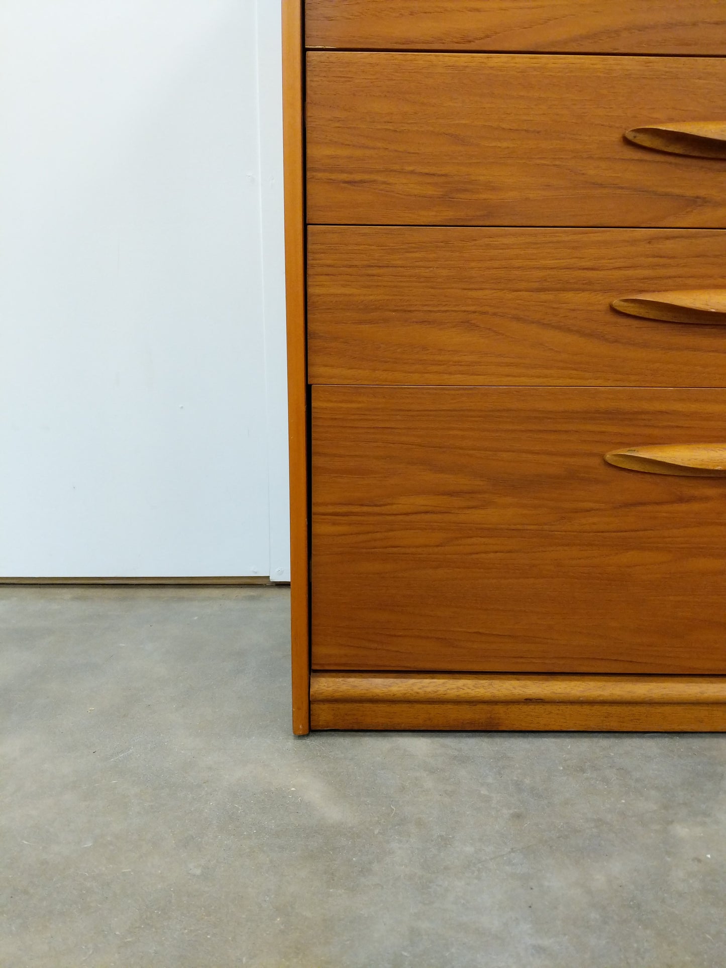 Vintage Mid Century Modern Teak Dresser