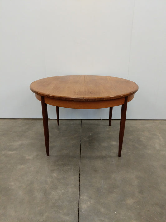Vintage Mid Century Modern Teak Extendable Dining Table by G Plan