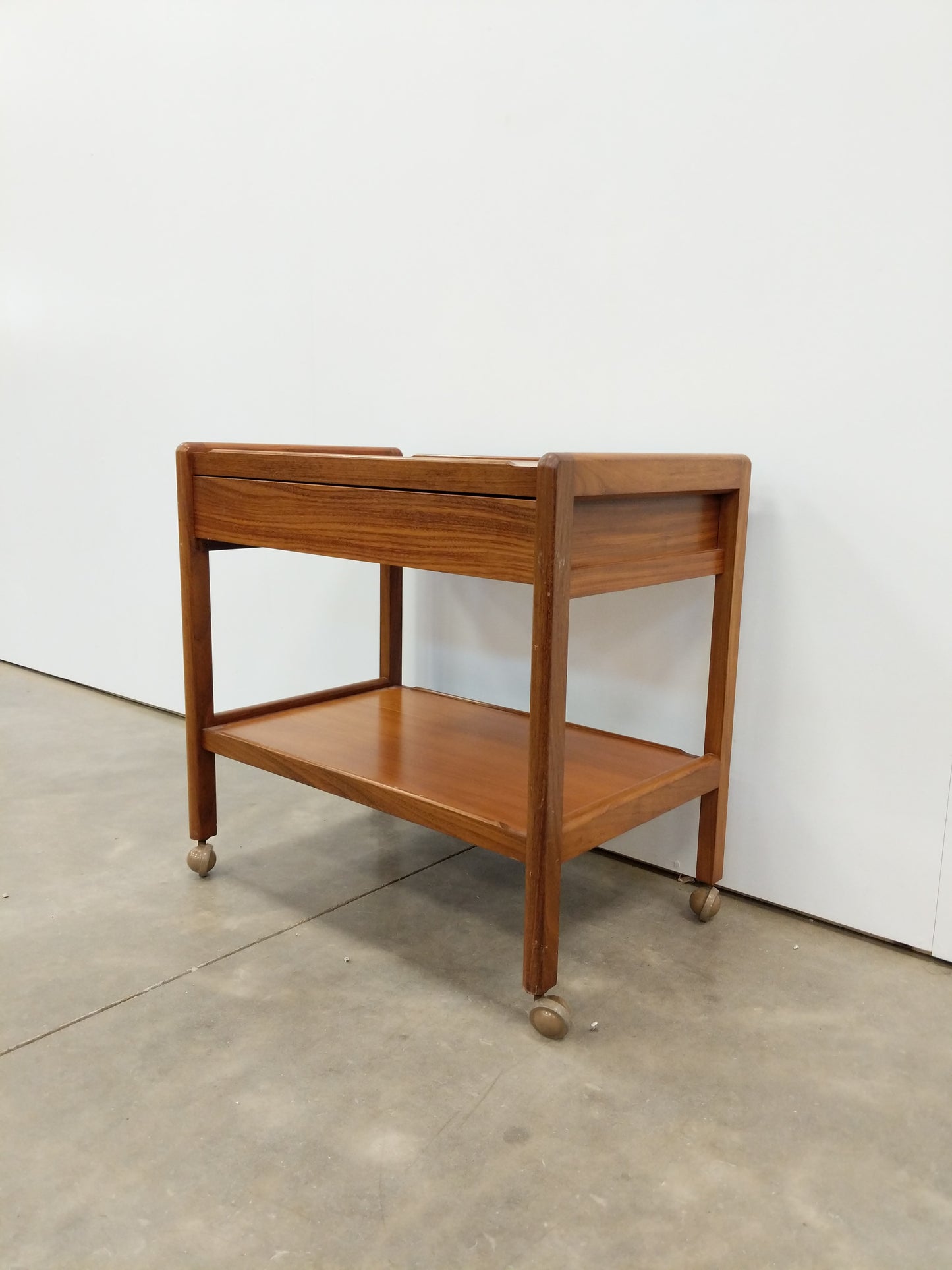 Vintage Mid Century Modern Teak Trolley / Cart
