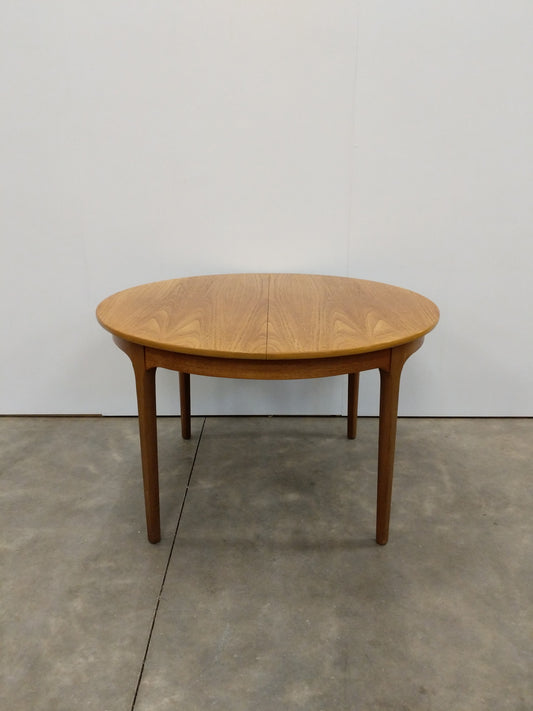 RESERVED - Vintage Mid Century Modern Teak Extendable Dining Table by Nathan Furniture