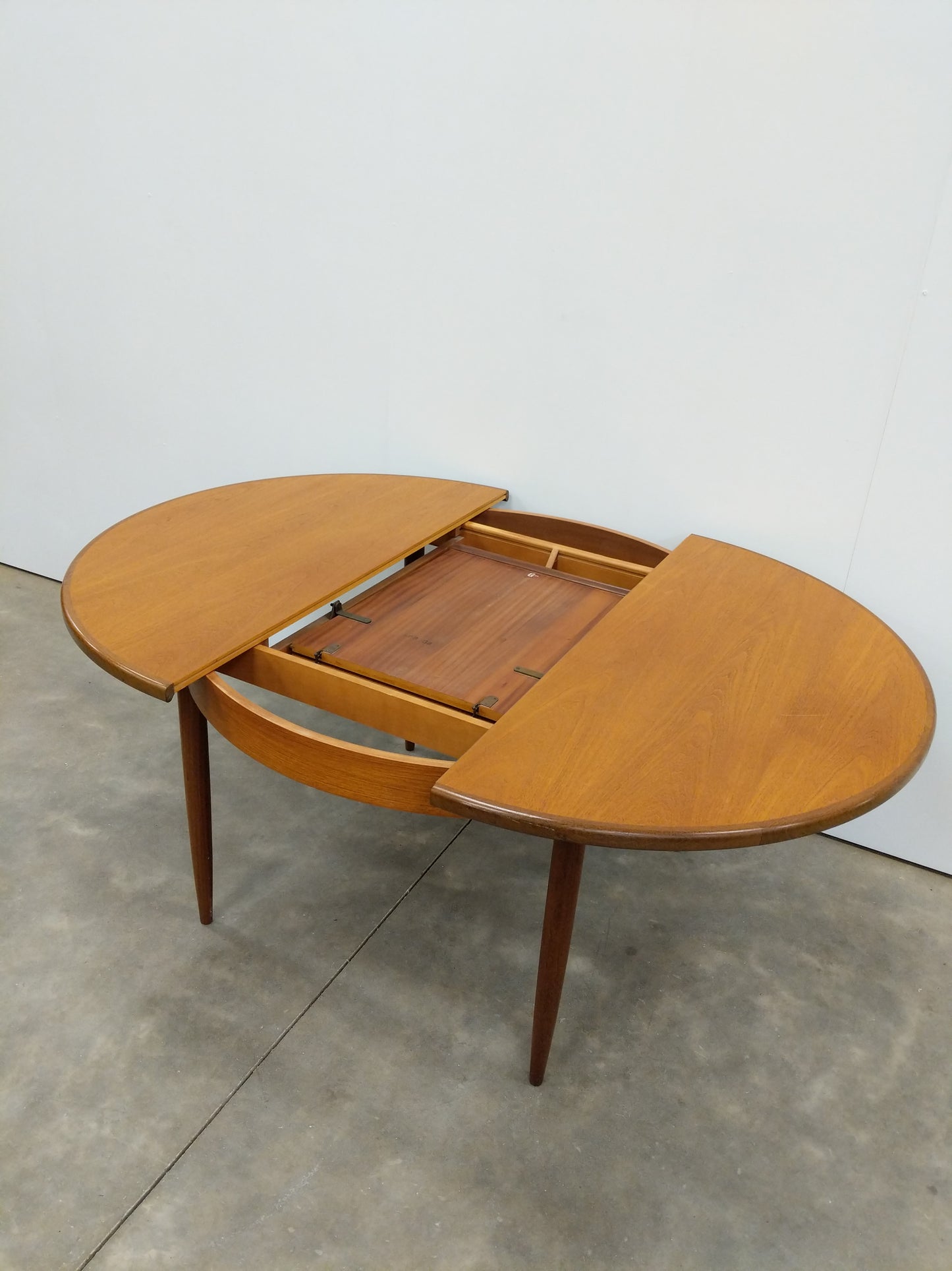 Vintage Mid Century Modern Teak Extendable Dining Table by G Plan